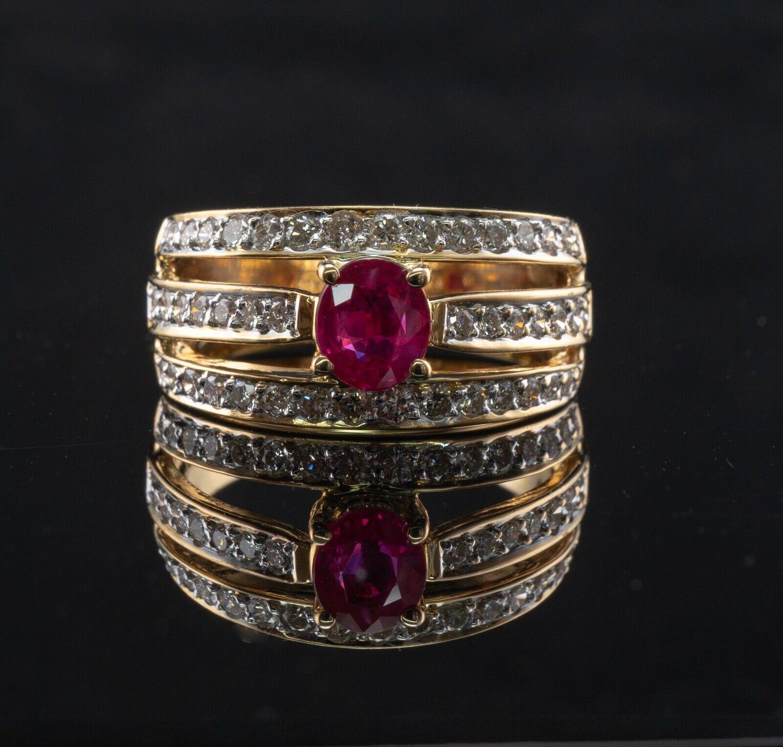 Round Cut Diamond Ruby Ring 18K Gold Estate Band For Sale