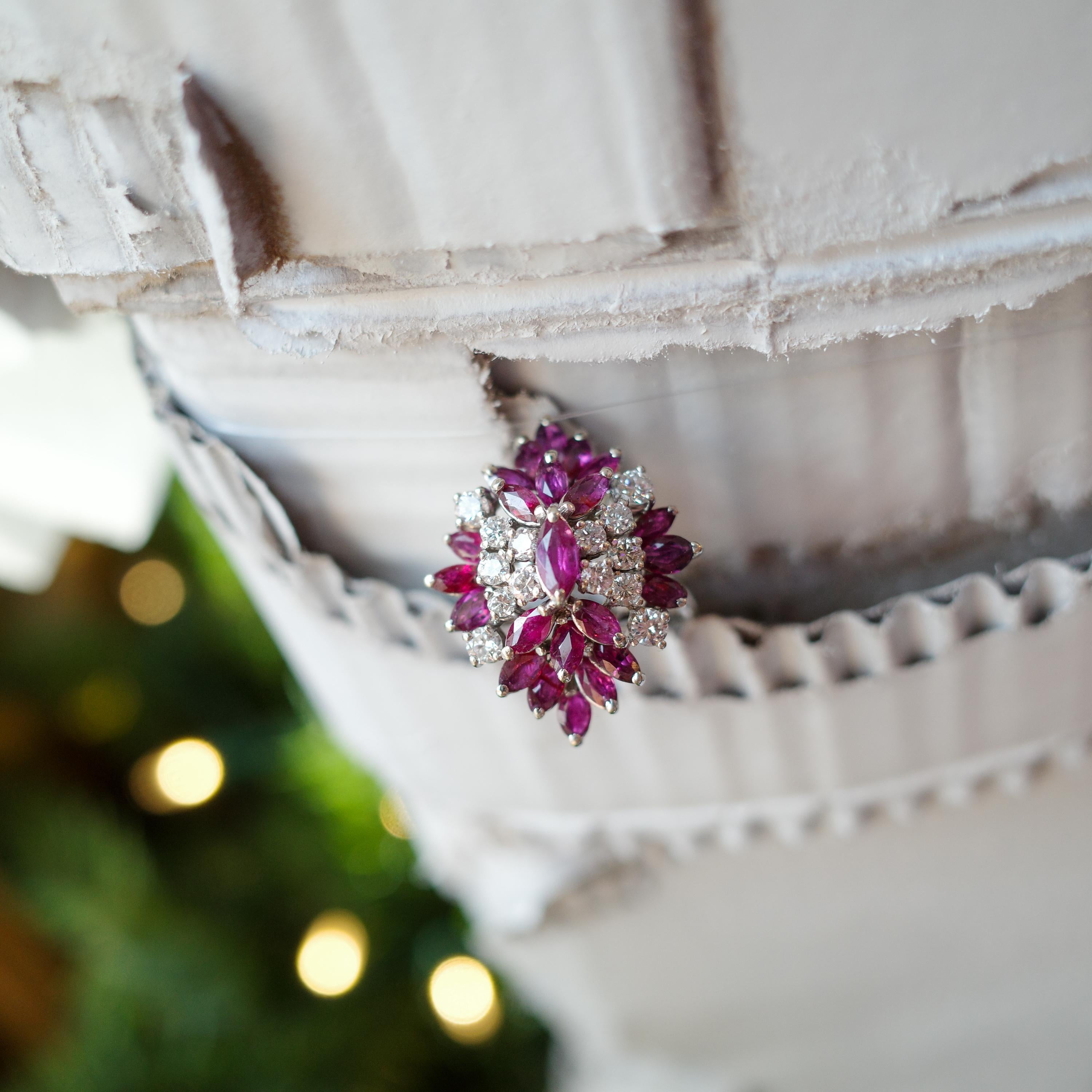 Diamond & Ruby Ring MCM 4.38 Carats - A Tray of Cocktails Ring For Sale 1