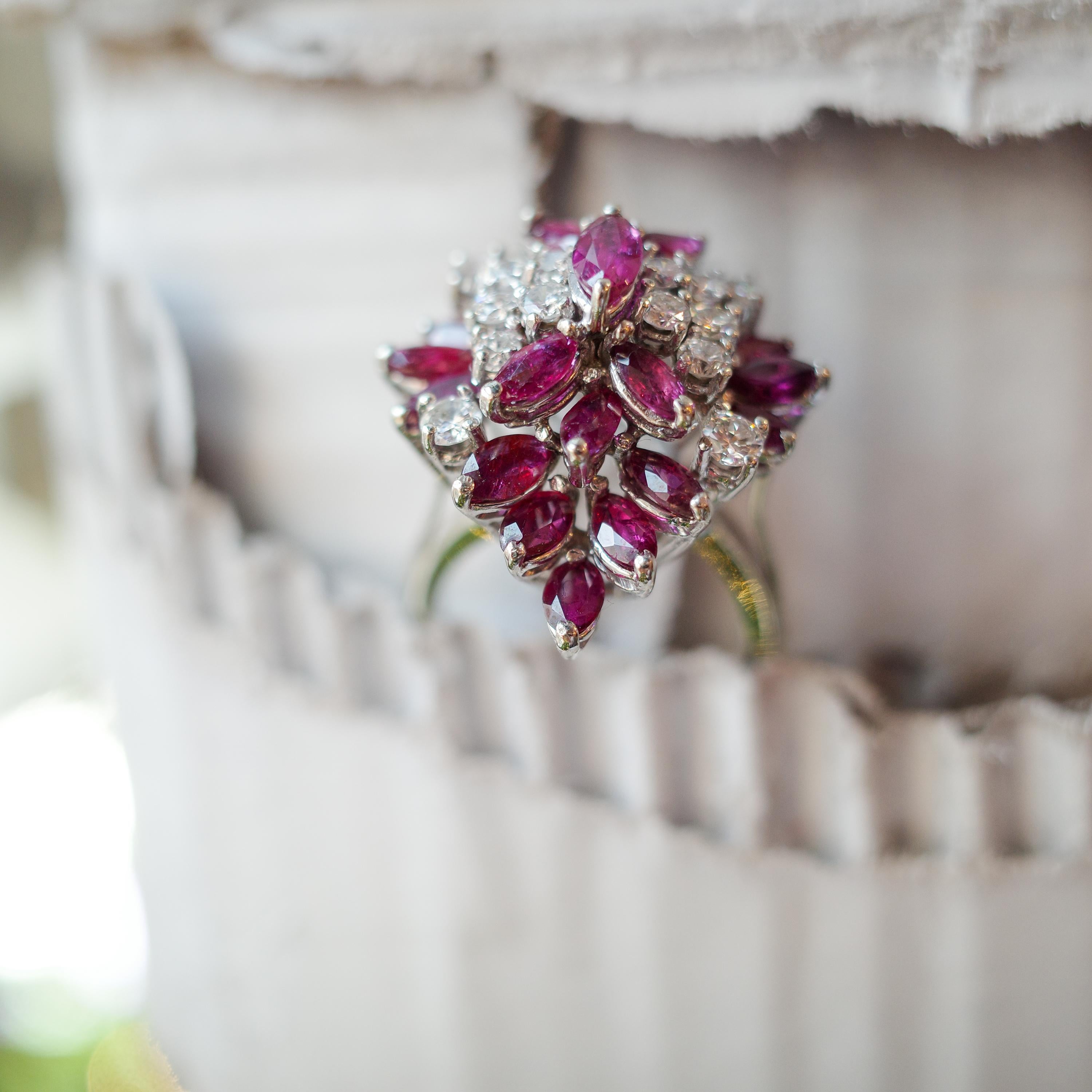 Diamond & Ruby Ring MCM 4.38 Carats - A Tray of Cocktails Ring For Sale 2