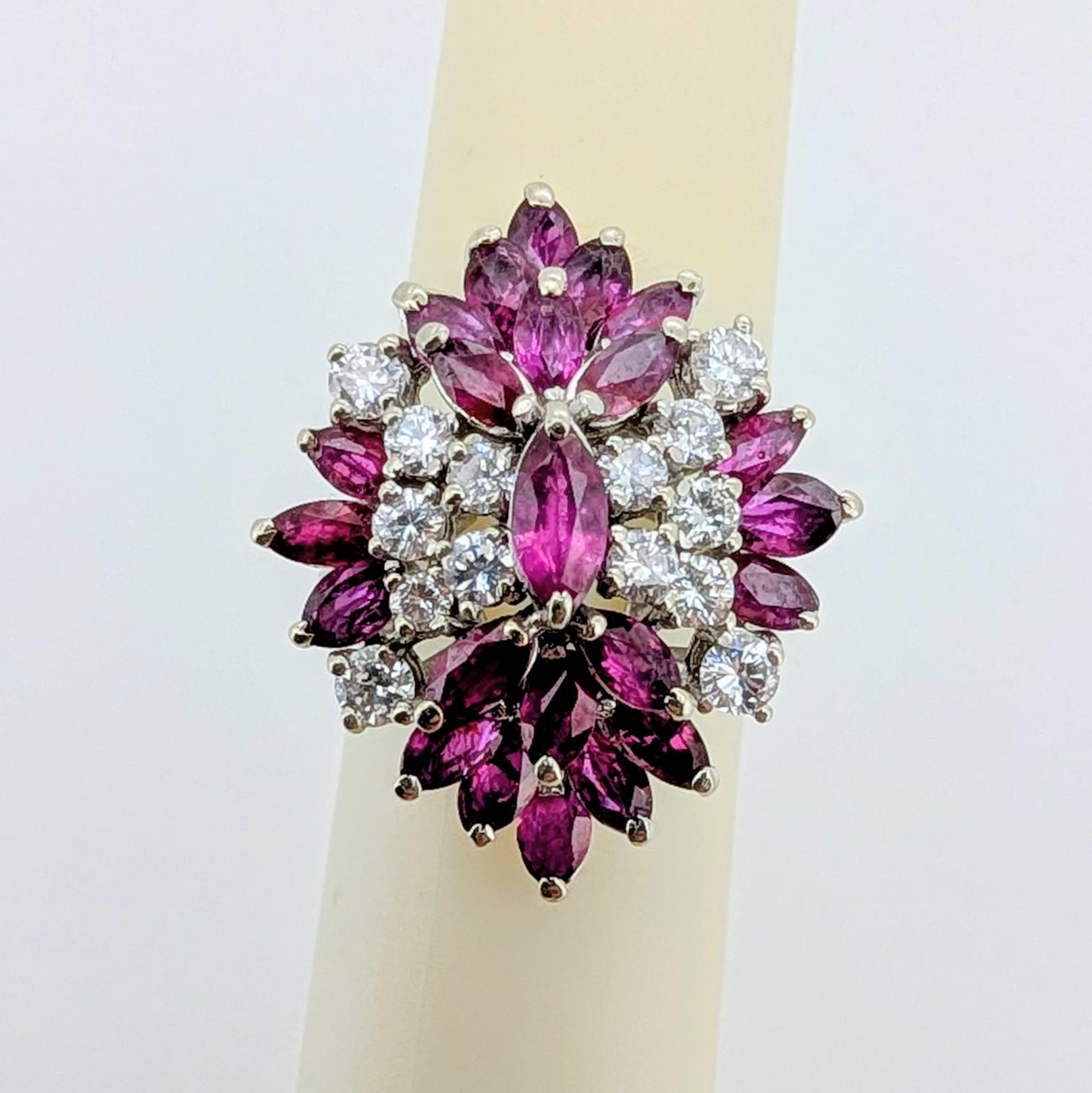 Diamond & Ruby Ring MCM 4.38 Carats - A Tray of Cocktails Ring For Sale 3