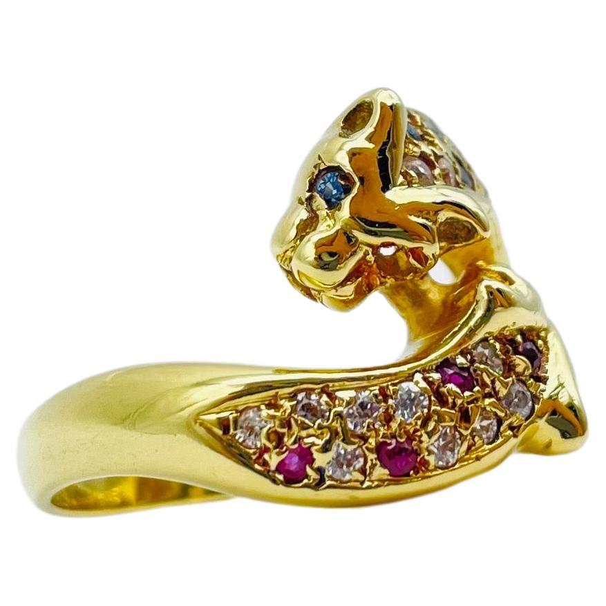 Vintage Diamond Ruby Sapphire  Ring battle of panthers 18k gold  In Good Condition For Sale In Berlin, BE