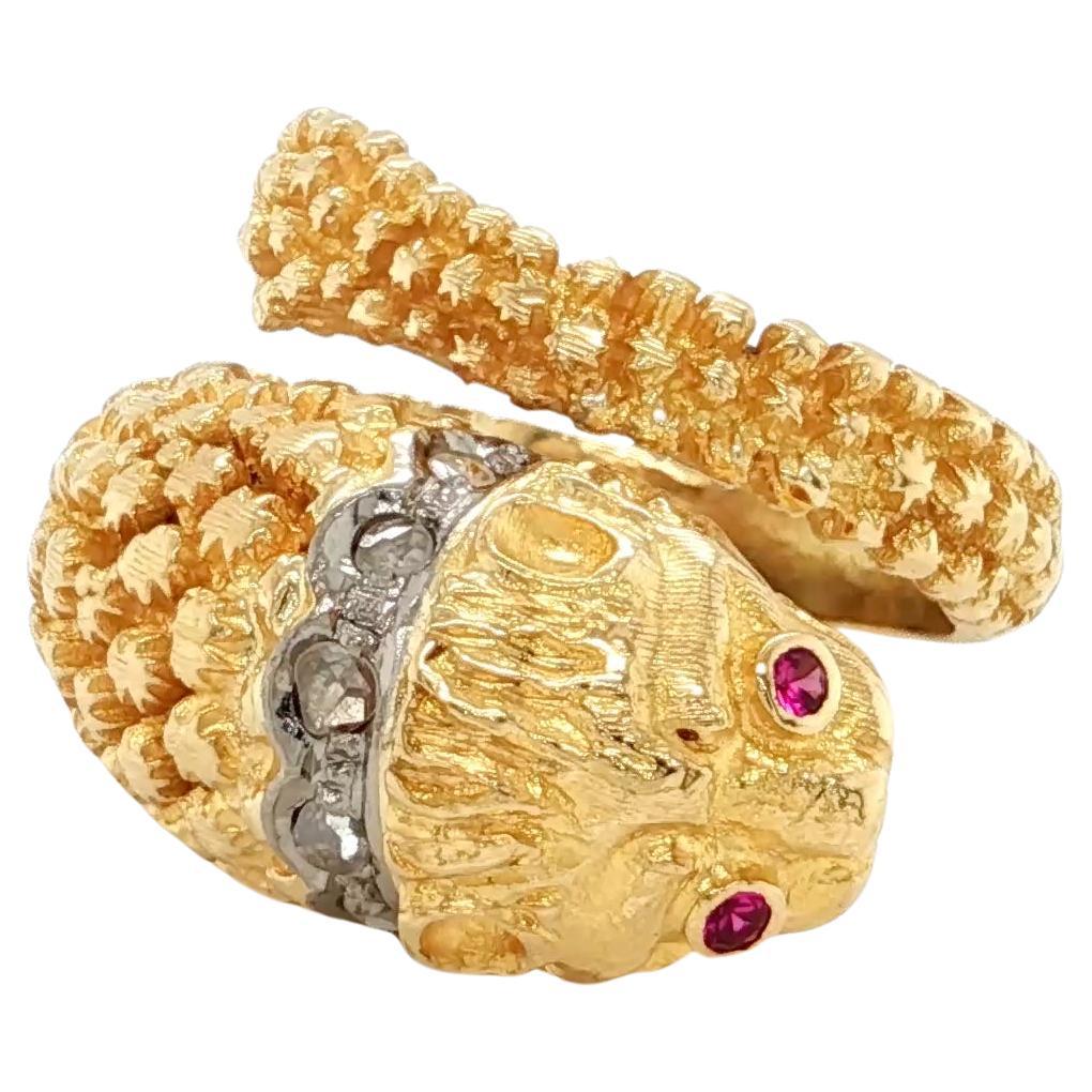 Bague bypass serpent rubis diamant Design grec Or jaune 18K Taille 5.5