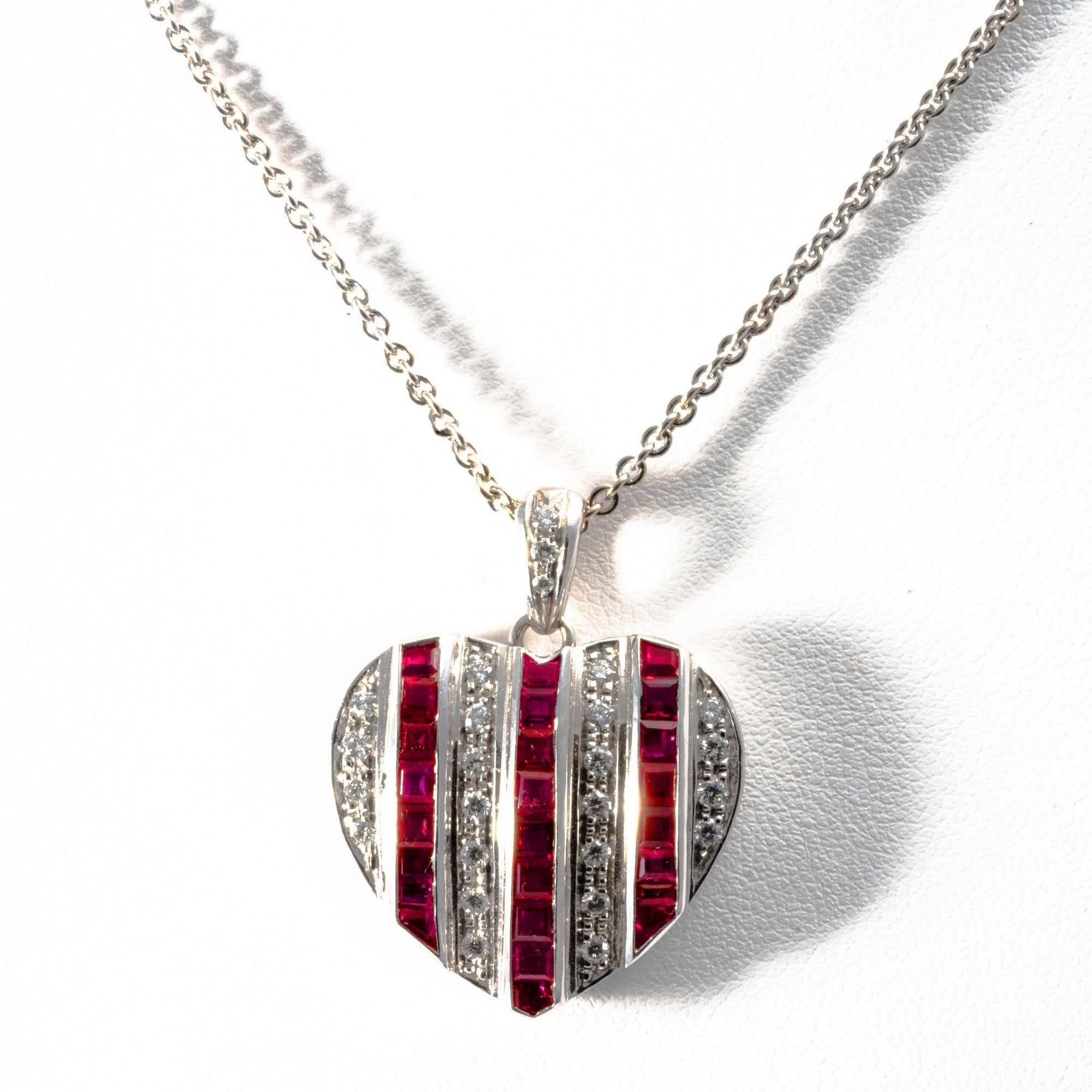 Diamond Ruby Studded 18K White Gold Heart Pendant Necklace Enhancer In Excellent Condition For Sale In Roma, IT