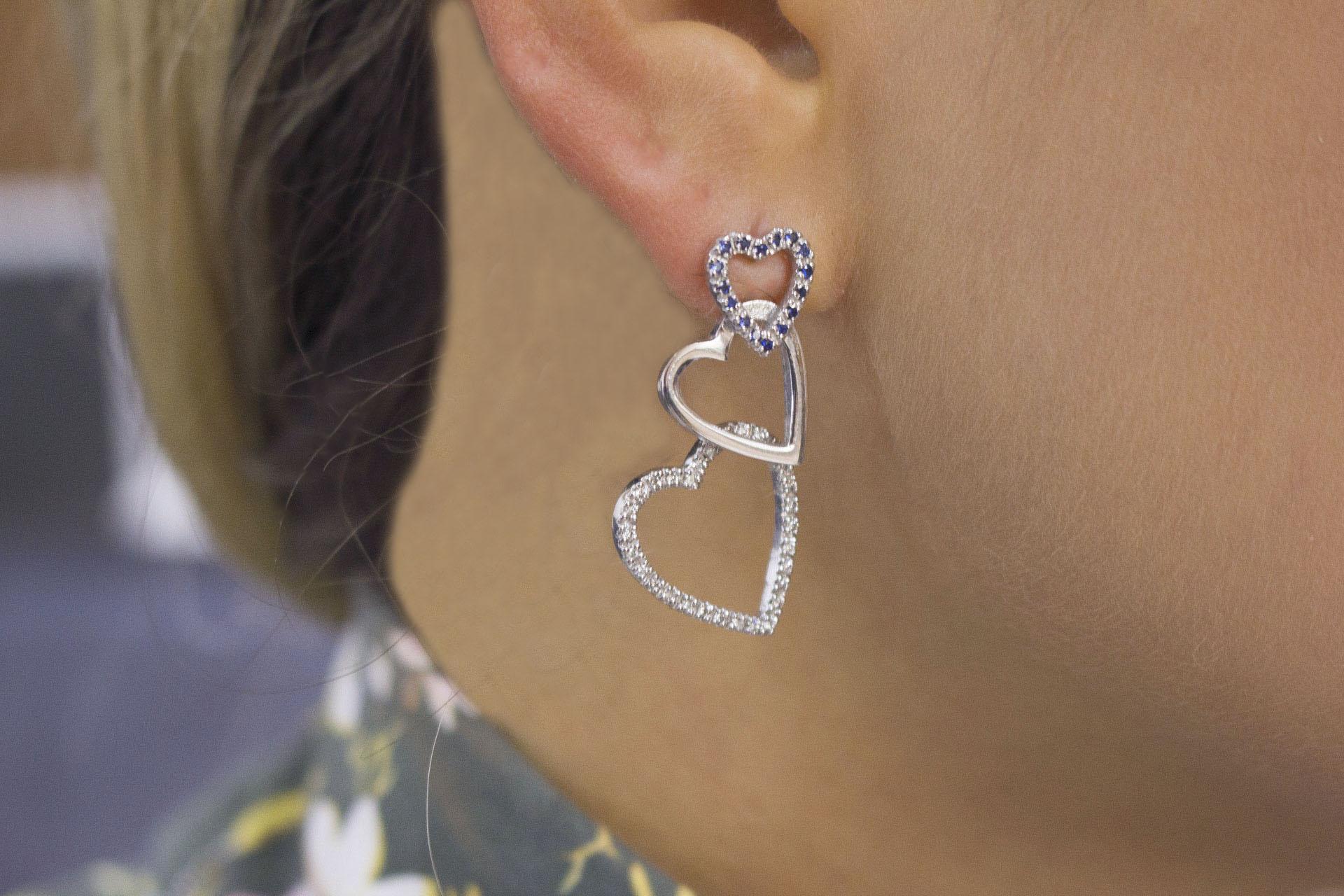 Women's Diamond Sapphire 18 Karat White Gold Hearts Earrings For Sale