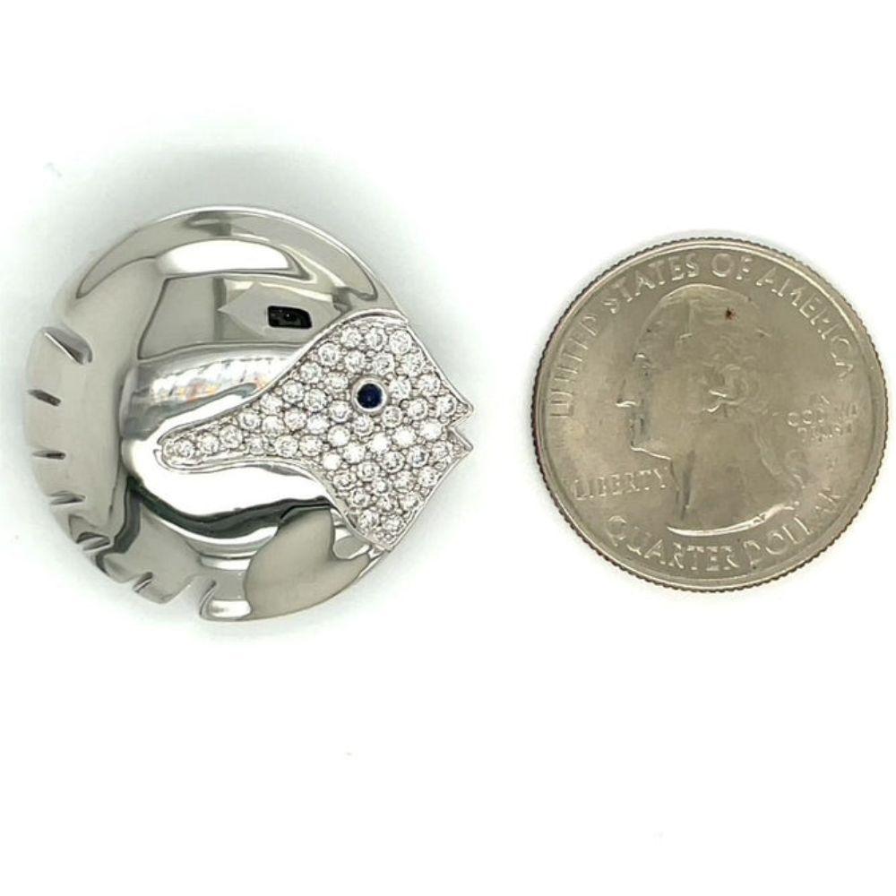 Round Cut Diamond Sapphire 18k Blowfish Brooch For Sale