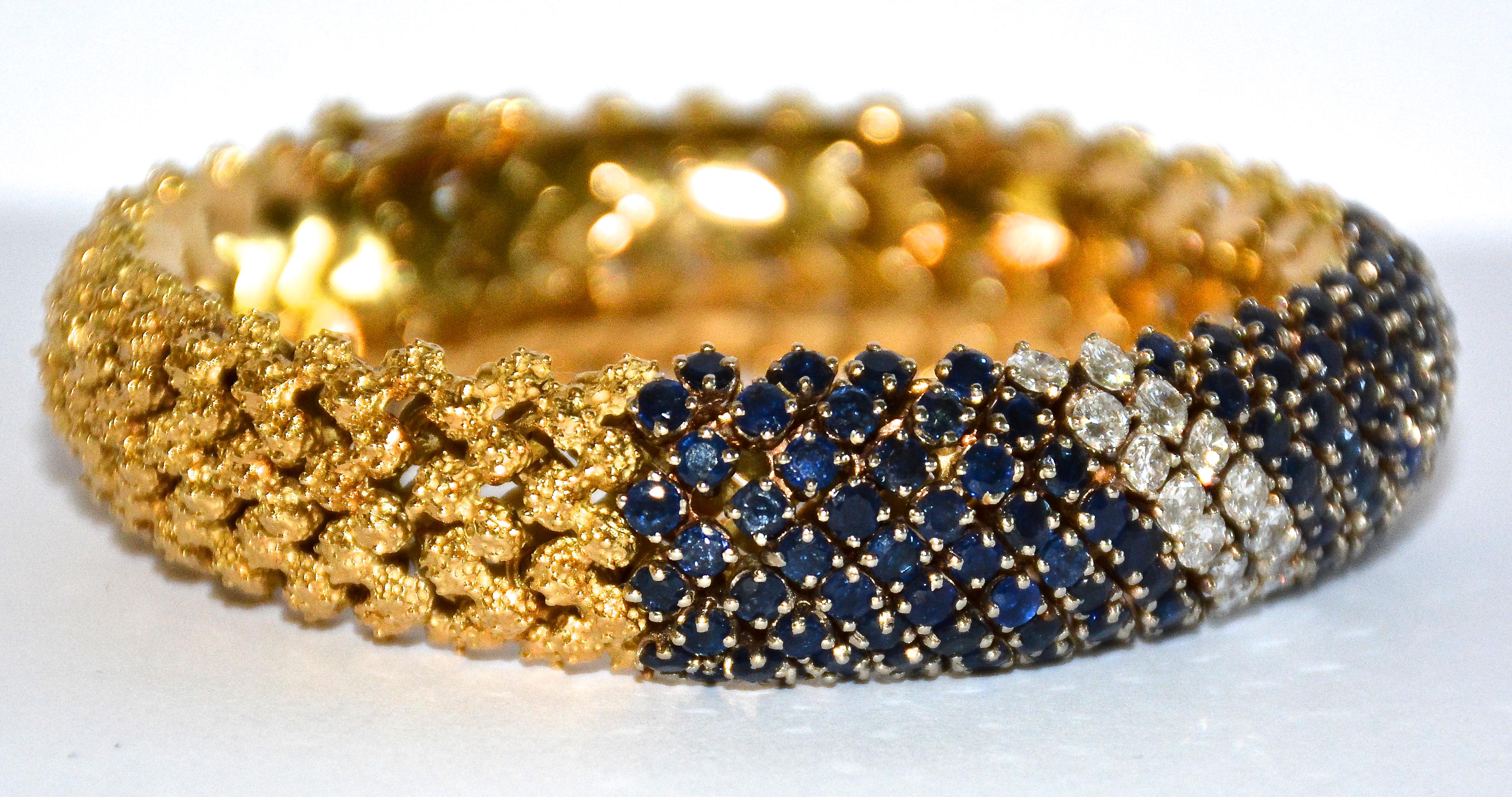 Contemporary Diamond, Sapphire and 18k Gold 'Cous Cous' Flexible Link Bracelet For Sale