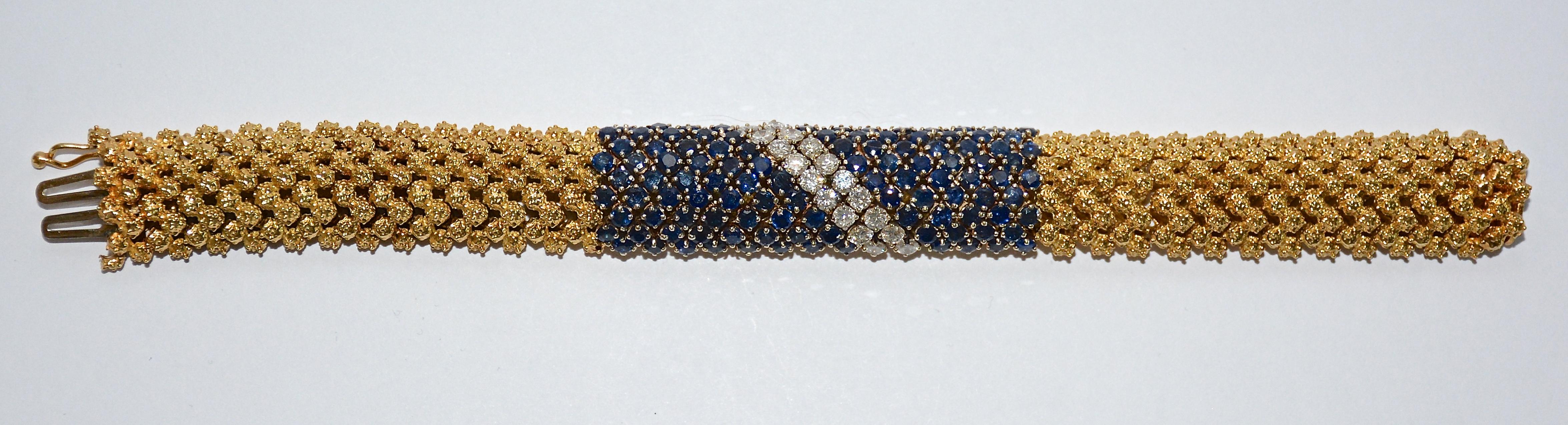 Diamond, Sapphire and 18k Gold 'Cous Cous' Flexible Link Bracelet For Sale 1