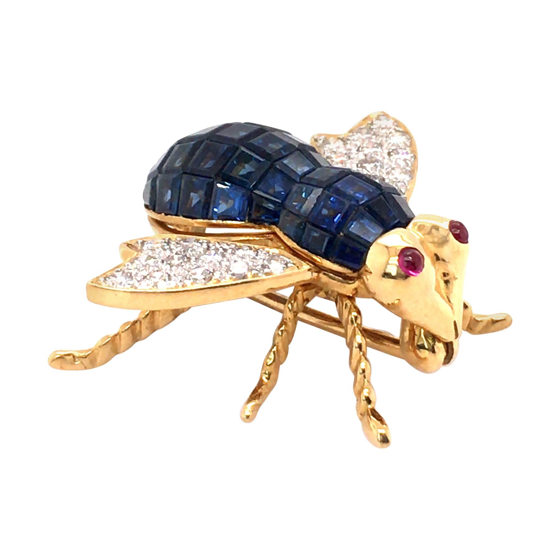 Diamond, Sapphire and Ruby Insect Brooch in 18 Karat Yellow Gold For Sale
