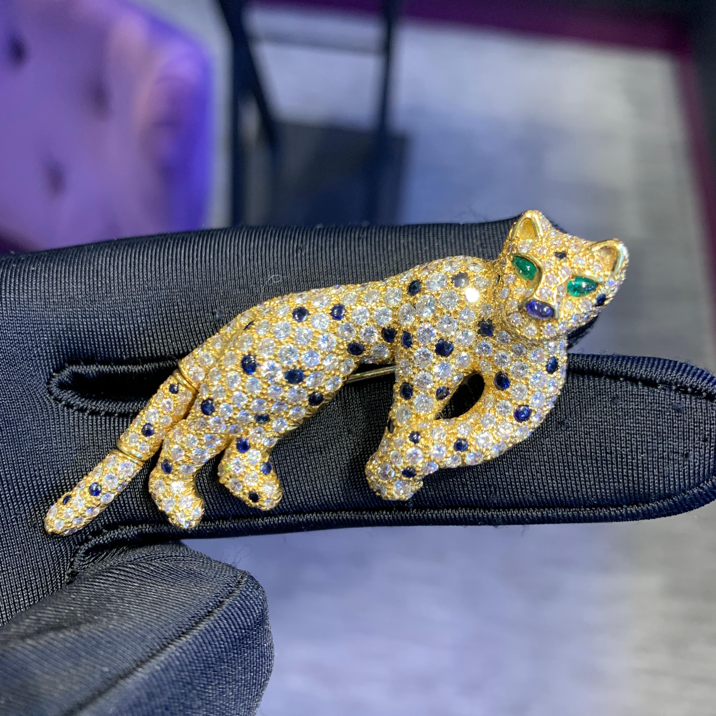 Round Cut Diamond & Sapphire Cat Brooch For Sale