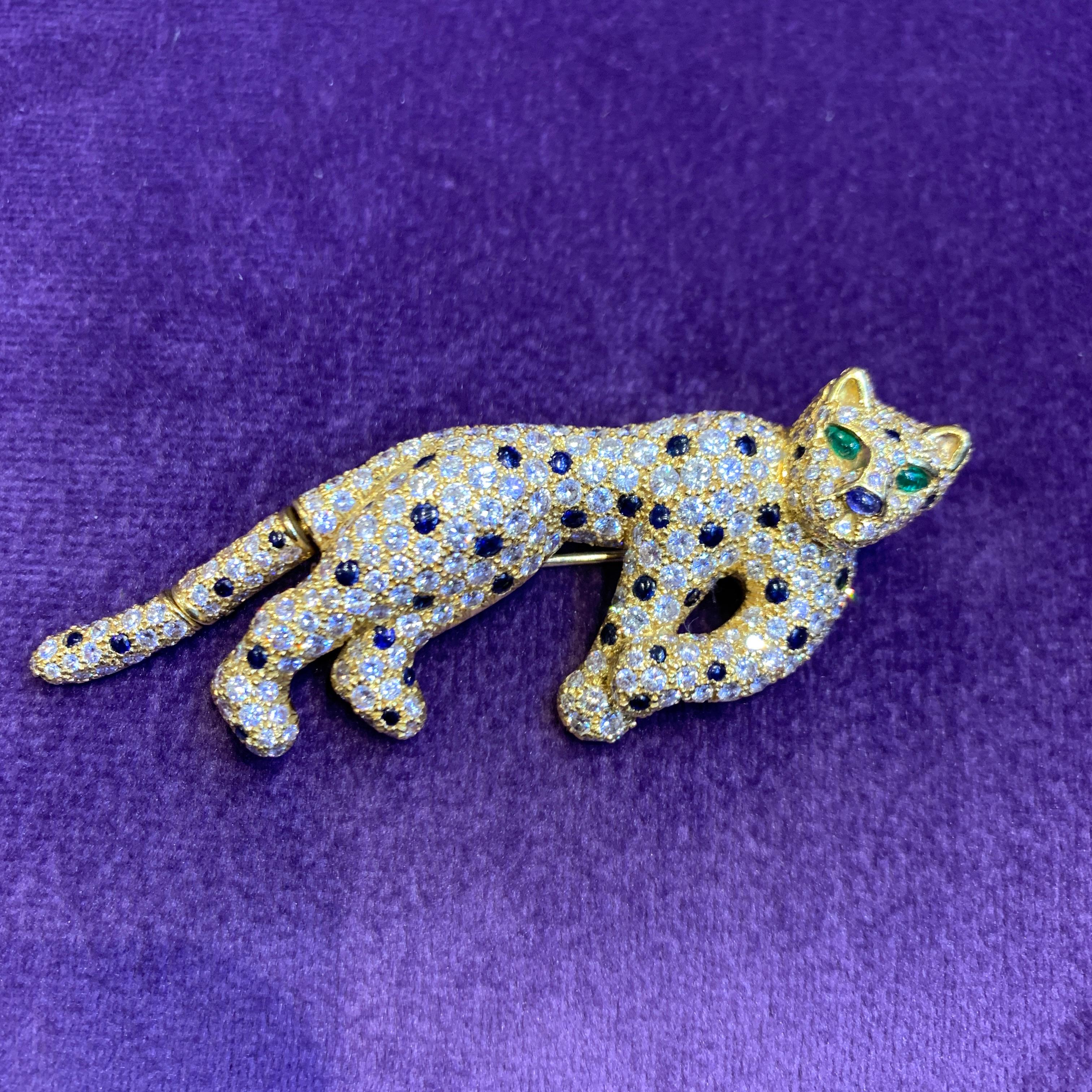 Diamond & Sapphire Cat Brooch In Excellent Condition For Sale In New York, NY