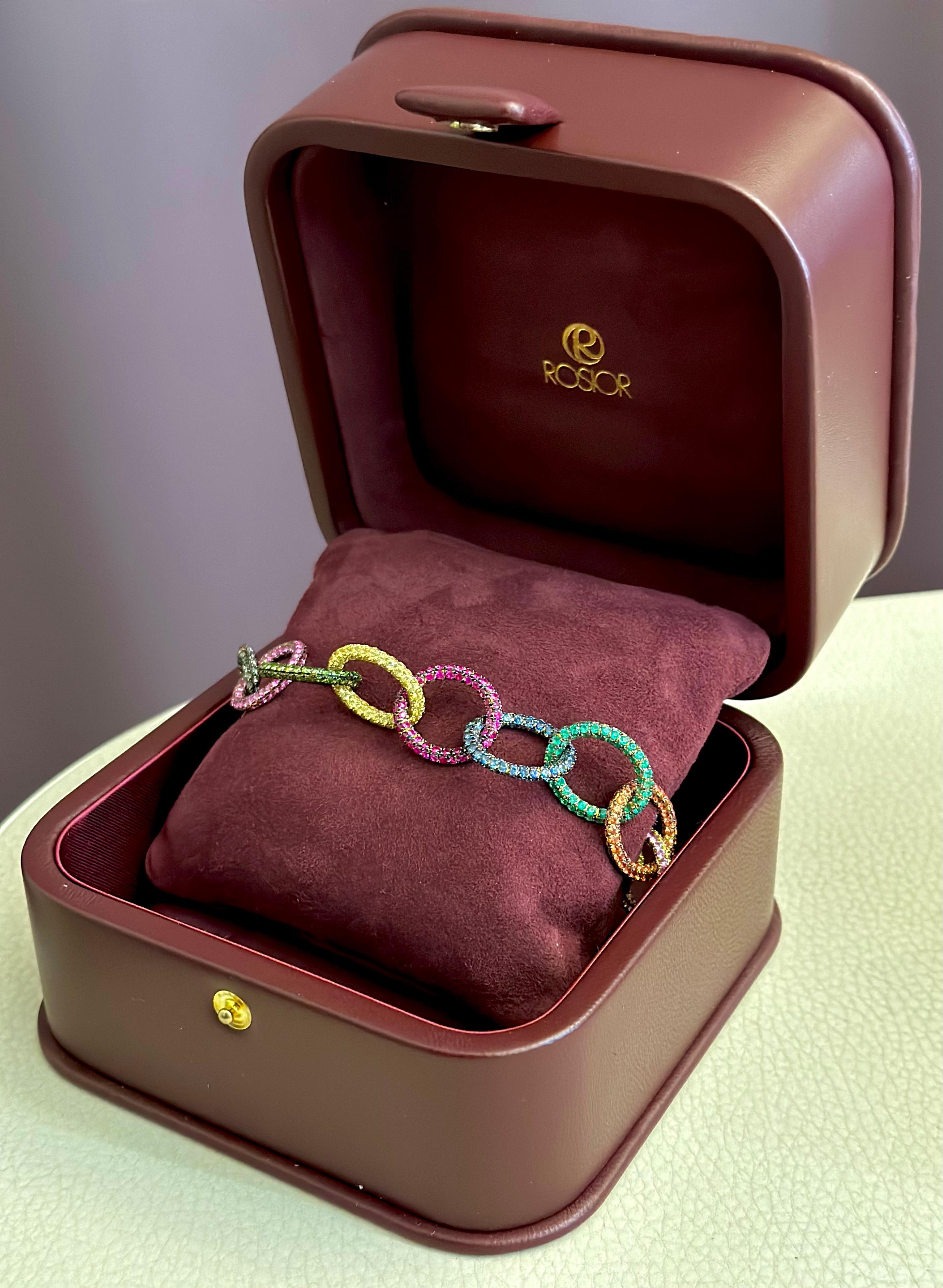 Women's or Men's Diamond, Sapphire, Emerald and Tsavorite Link Bracelet set in Yellow Gold For Sale