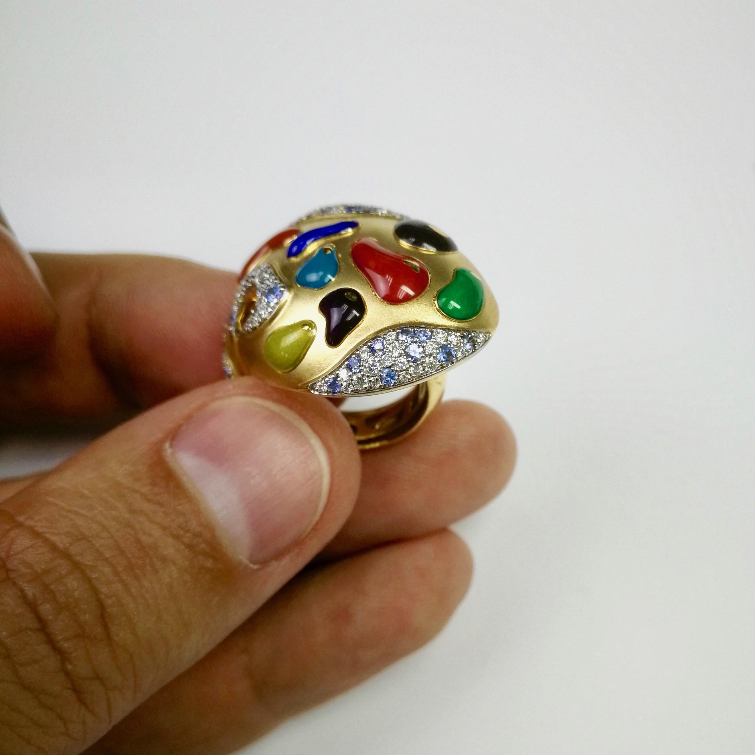 Diamant-Saphir-Emaille 18 Karat Gelbgold Palette Ring im Zustand „Neu“ im Angebot in Bangkok, TH