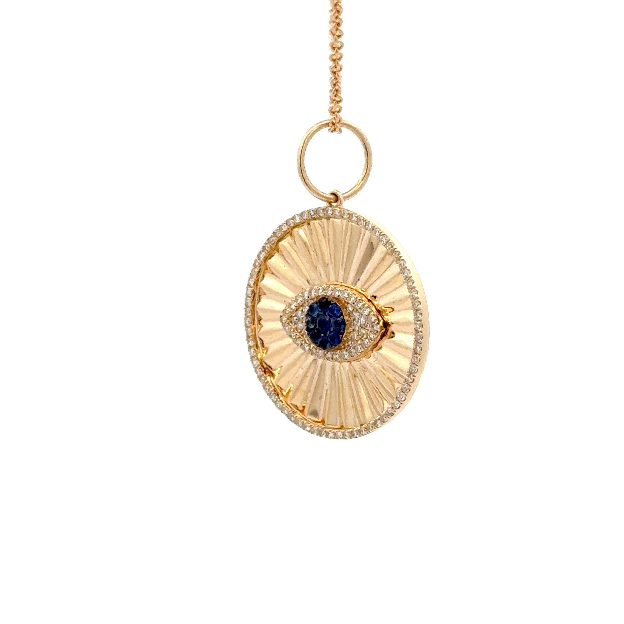 Taille ronde Pendentif breloque Ray cannelé Evil Eye en or jaune 14 carats avec diamants et saphirs 0,42 carat en vente