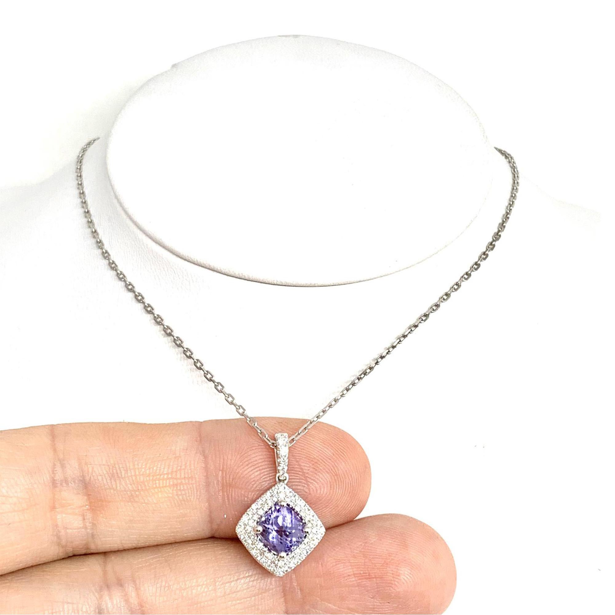 Women's Diamond Sapphire Necklace 2.32 TCW 18k Gold Women Certified For Sale