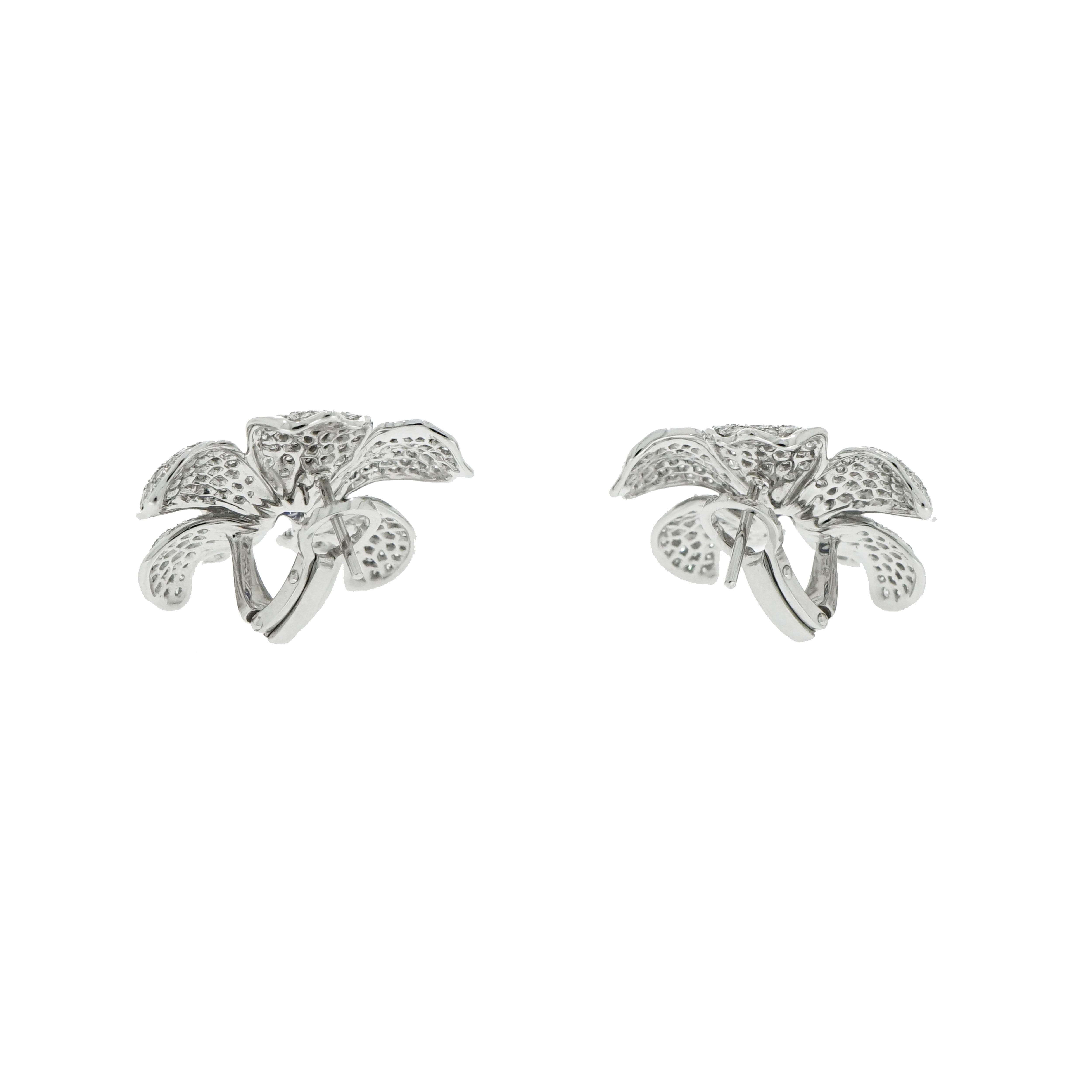 Oval Cut Diamond Sapphire Orchid White Gold Earrings by Carrera & Carrera