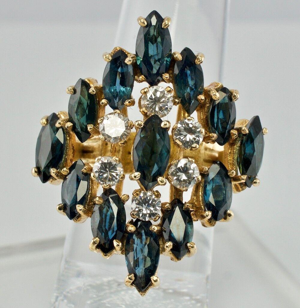 Anillo Zafiro Diamante Oro 14K Cocktail Floral

Este anillo vintage absolutamente impresionante está finamente elaborado en oro amarillo macizo de 14 quilates (cuidadosamente probado y garantizado) y engastado con zafiros y diamantes auténticos