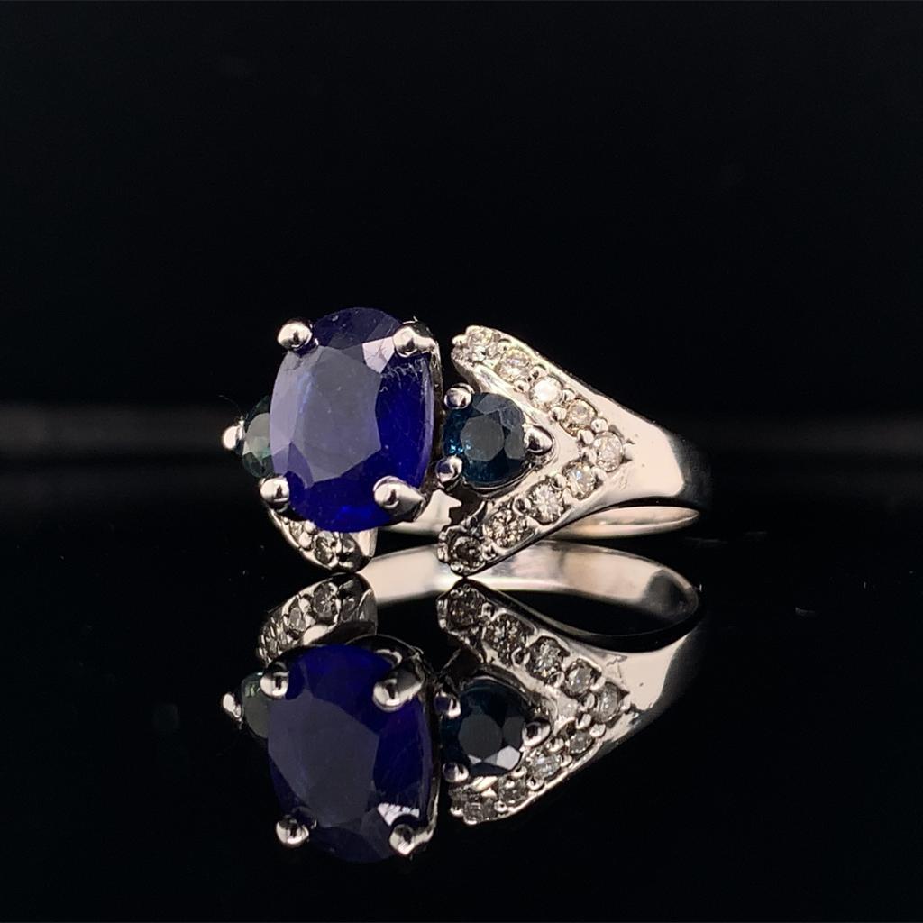 Anello con diamante e zaffiro in oro bianco 14k 3,31 TCW Donna Certificato in vendita 5
