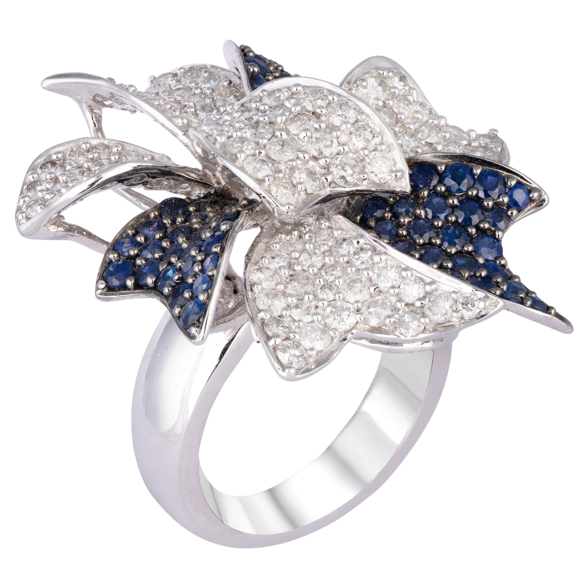 Diamond Sapphire Ring in 18k gold  For Sale