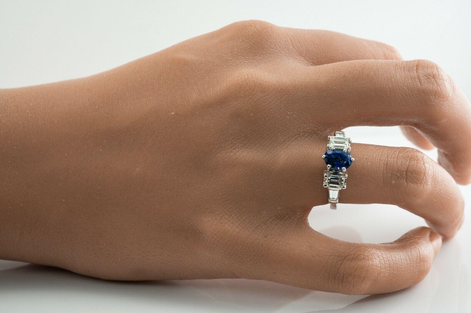 Anello con diamante e zaffiro Anello di fidanzamento in platino in vendita 6