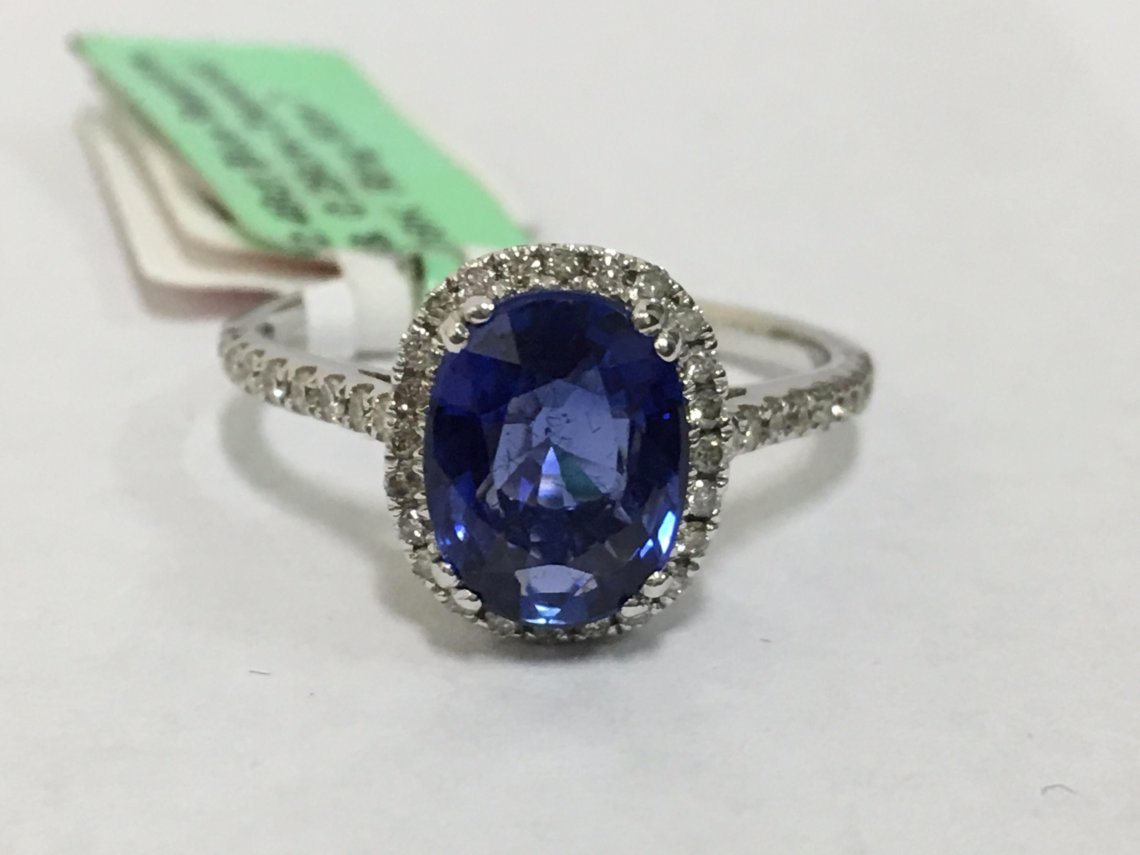 Diamond Sapphire Ring Set in Gold 2