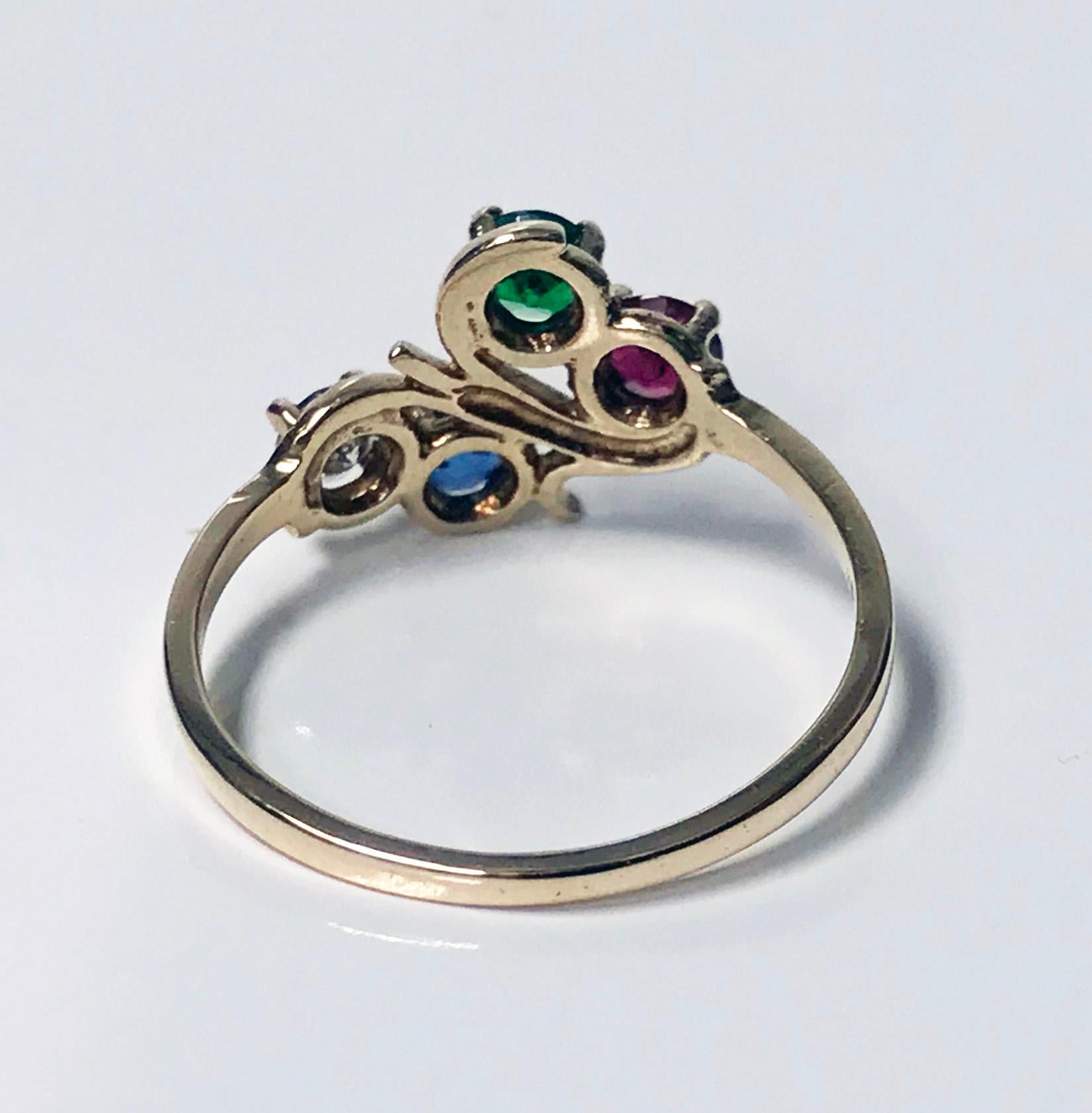 Diamond, Sapphire, Ruby and Tsavorite Gold Ring In Good Condition In Toronto, ON