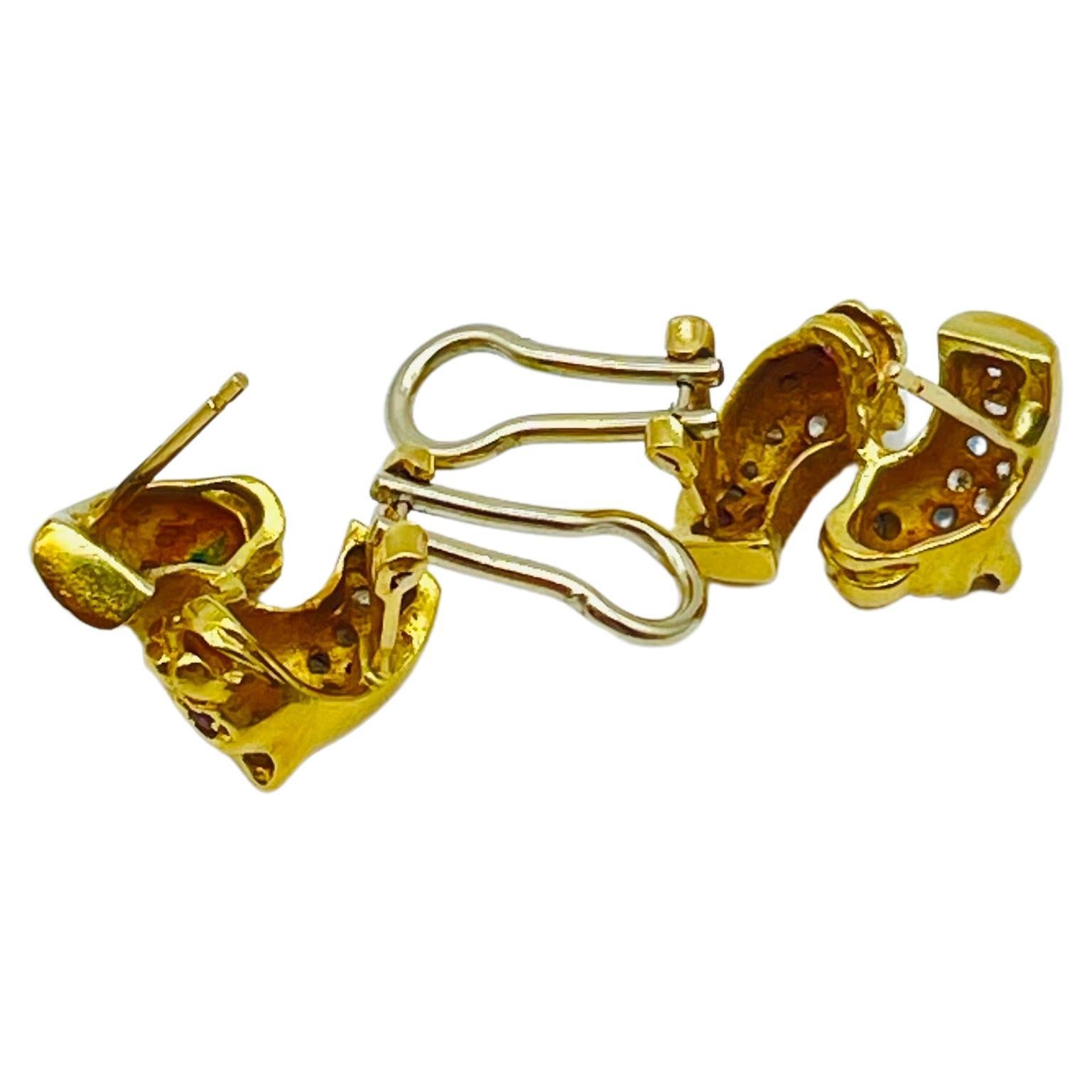 Vintage Diamant-Rubin-Saphir-  Ohrringe Schlacht der Panthers 18k Gold  im Angebot 3