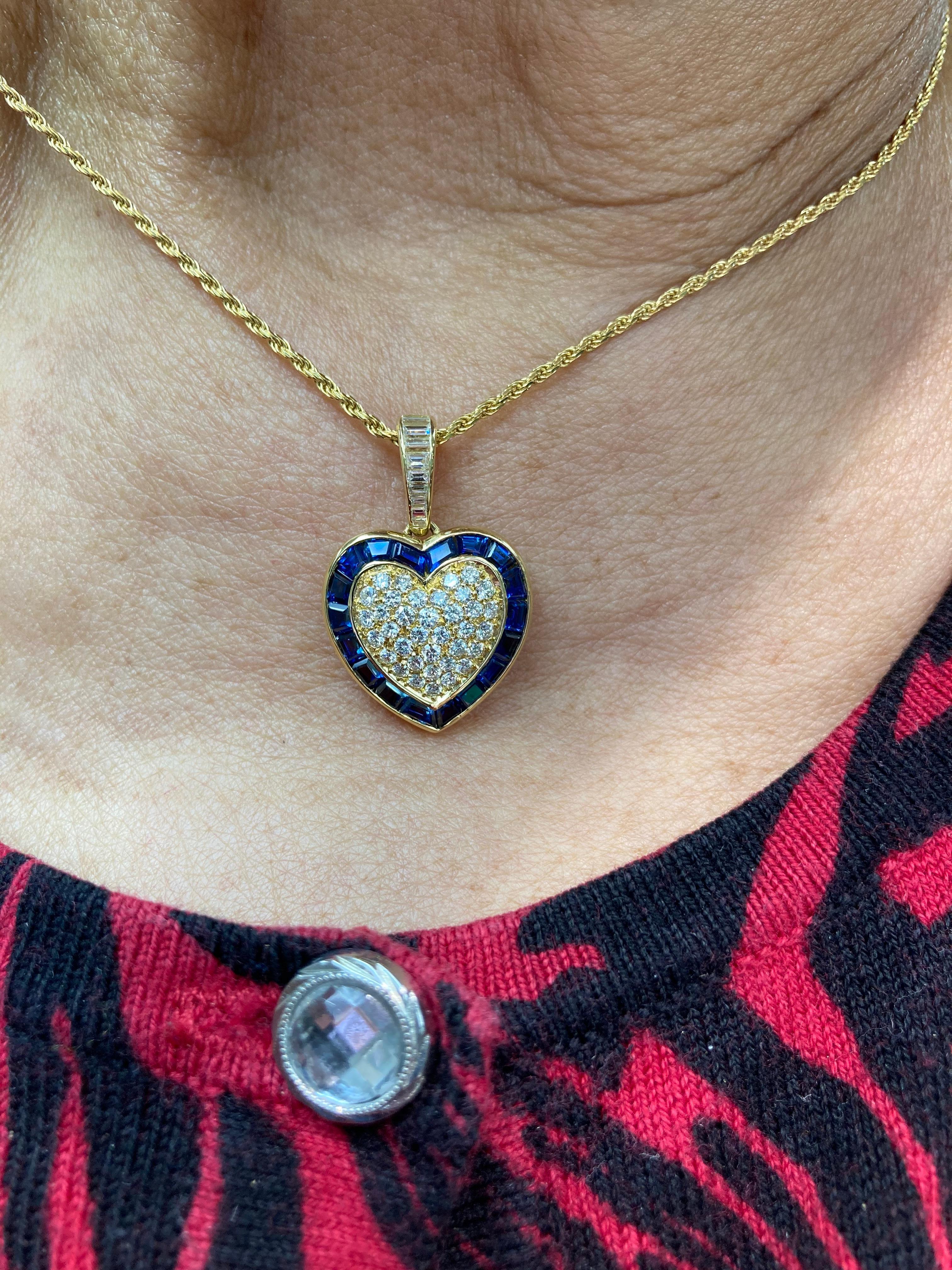 Diamond Sapphire Yellow Gold Heart Shaped Pendant Necklace In Good Condition In Los Angeles, CA