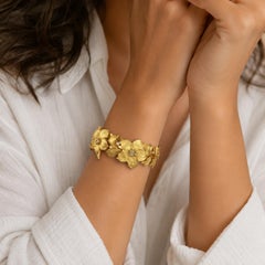 Diamond Satin Finish 18 Karat Yellow Gold Flower Link Bracelet