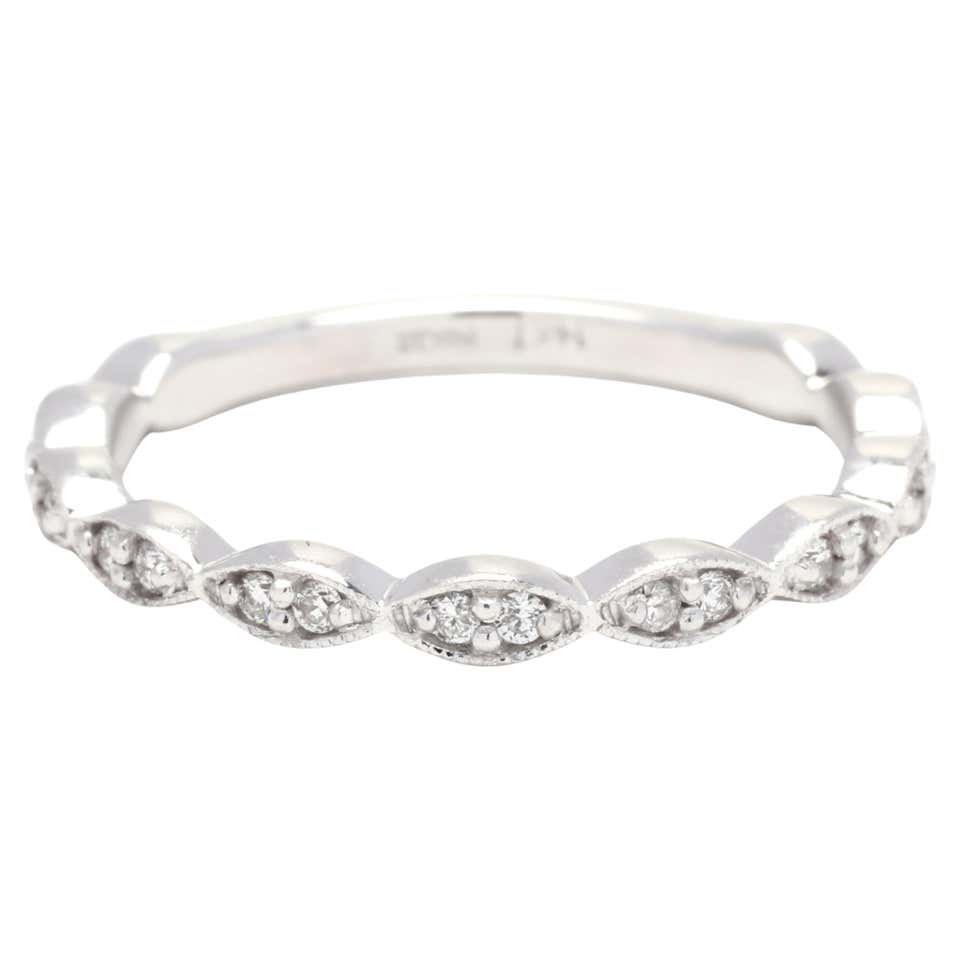 Art Deco Style Scalloped Stackable Rings in 14 Karat Solid Gold with ...