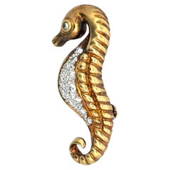 Diamond Seahorse Pin Brooch 0.40 Carats 18 Karat Yellow Gold