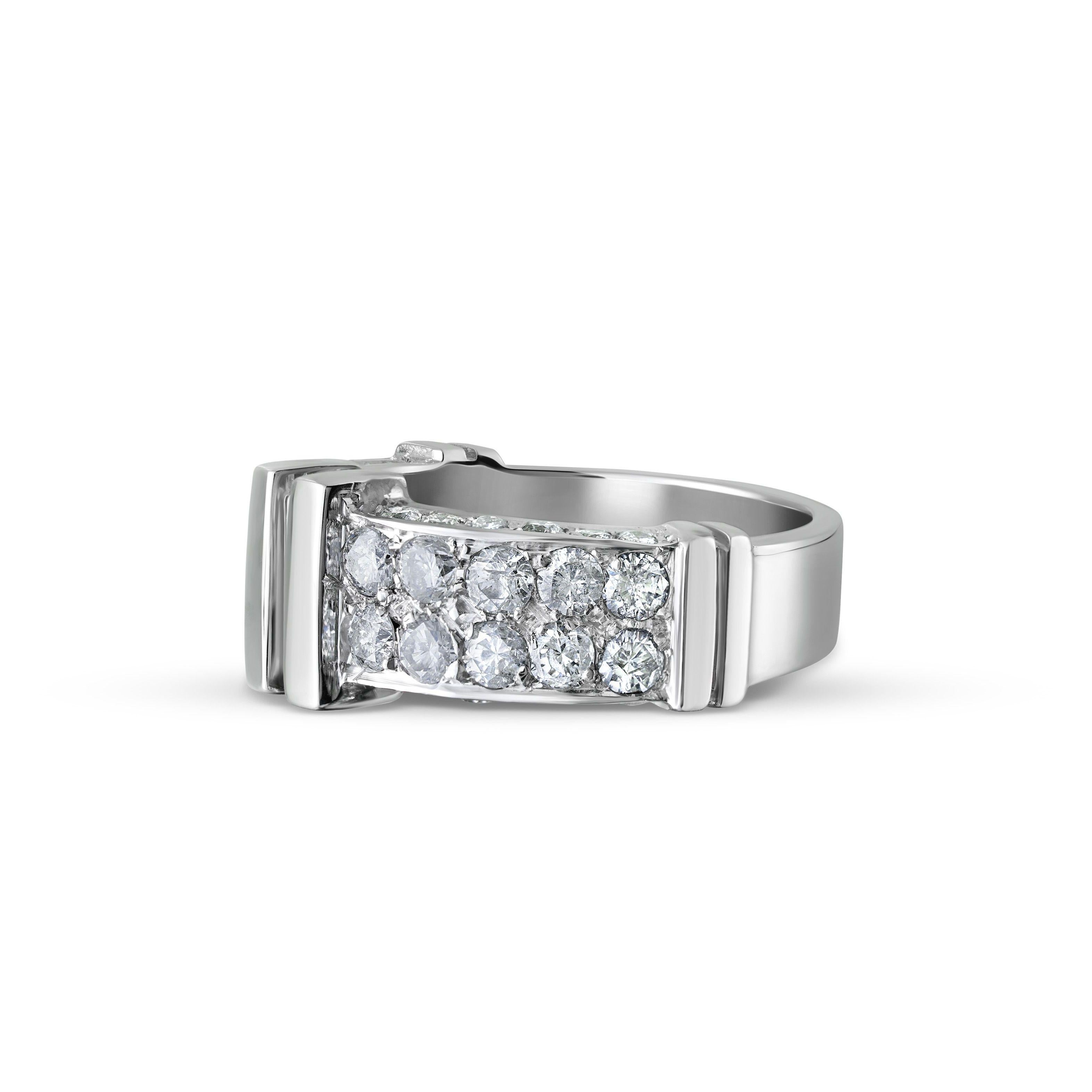 Bague à anneau semi-éternité en or et diamants Estate Fine Jewelry Unisexe en vente