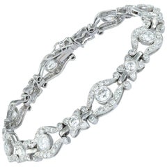 Bracelet serti de diamants