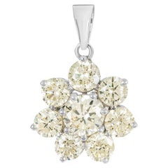 Diamantbesetzter Blumenanhänger 7,03 Karat