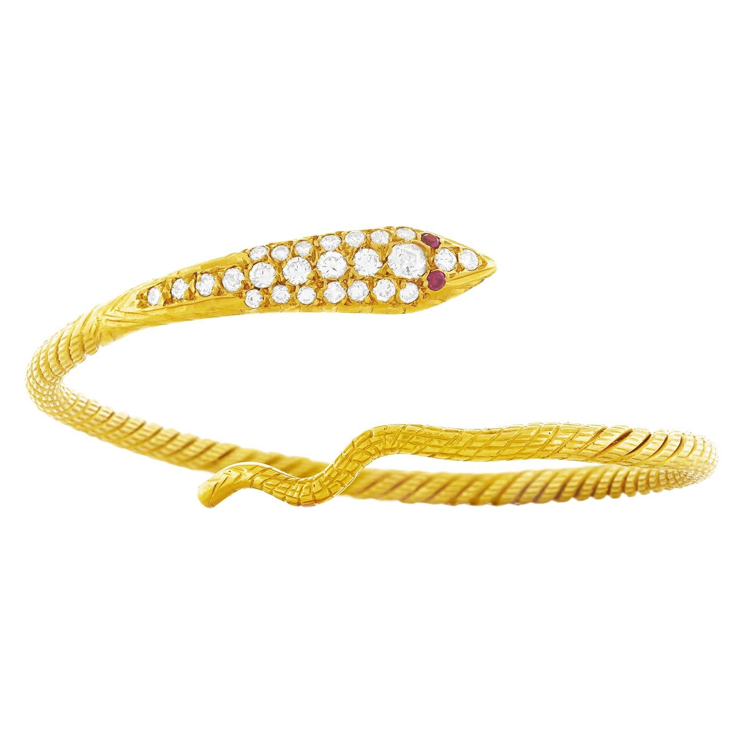 Diamond Set High Karat Gold Snake Bracelet 5