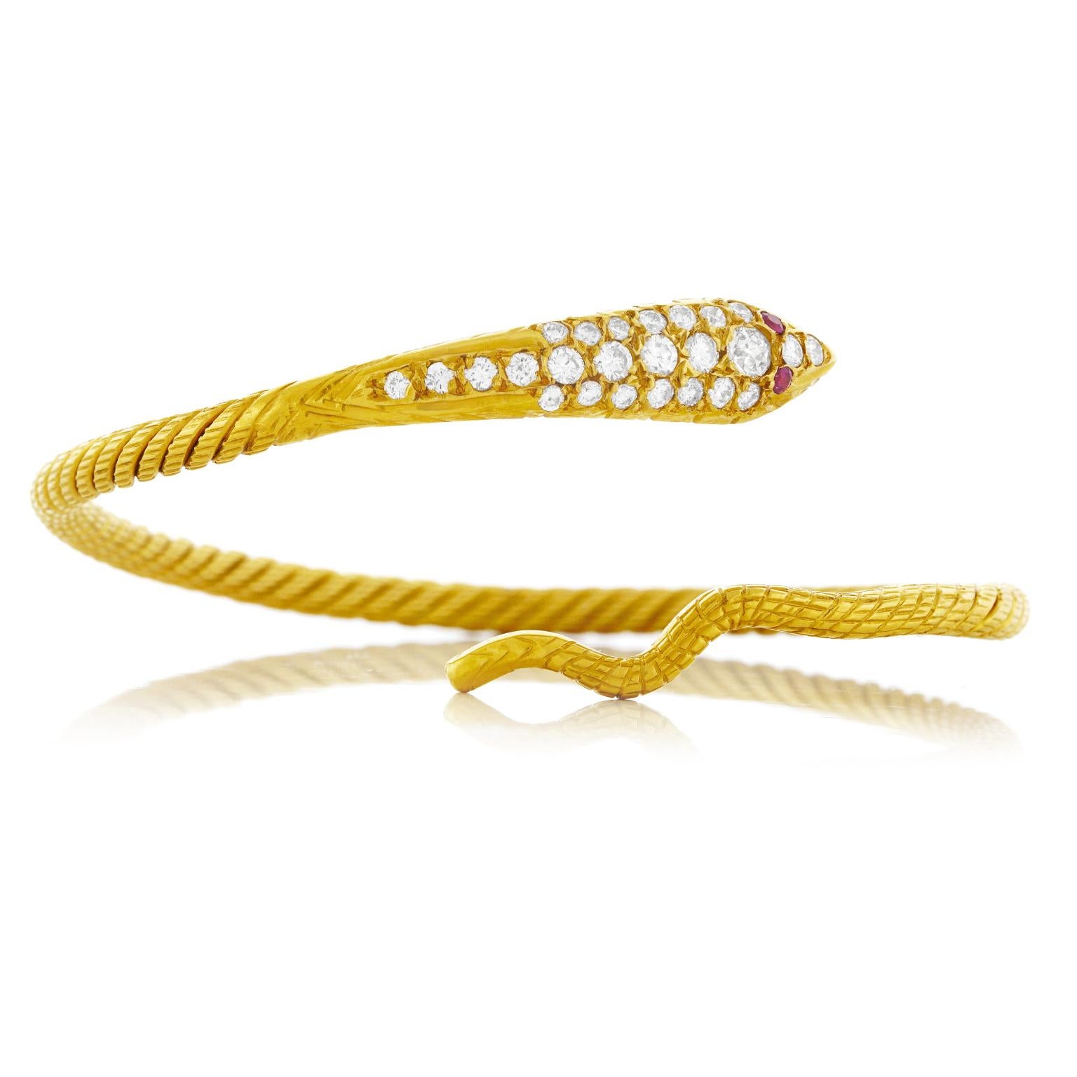 Diamond Set High Karat Gold Snake Bracelet 2