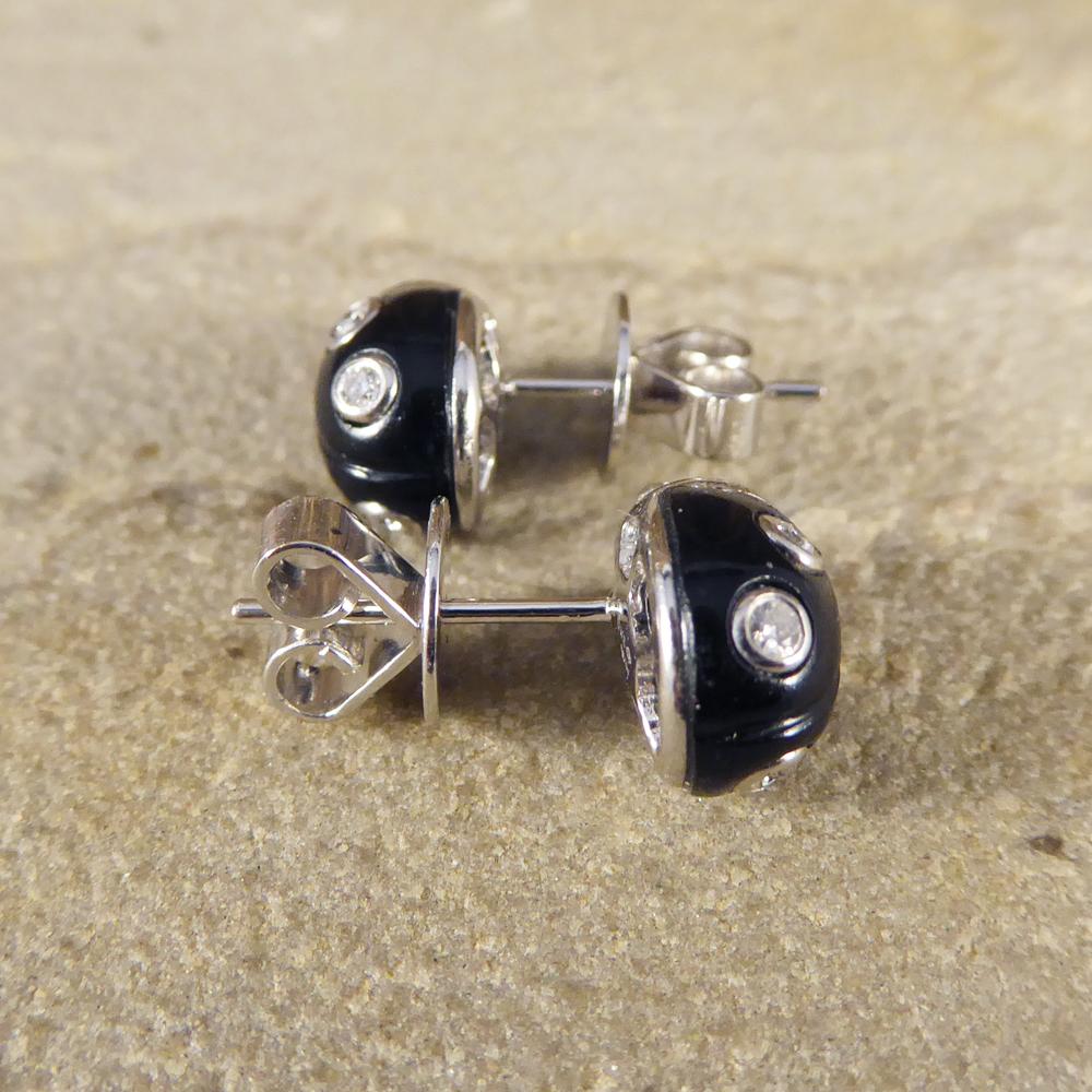 Diamond Set Lady Bird Earrings in Black Enamel 18 Carat White Gold In Good Condition In Yorkshire, West Yorkshire