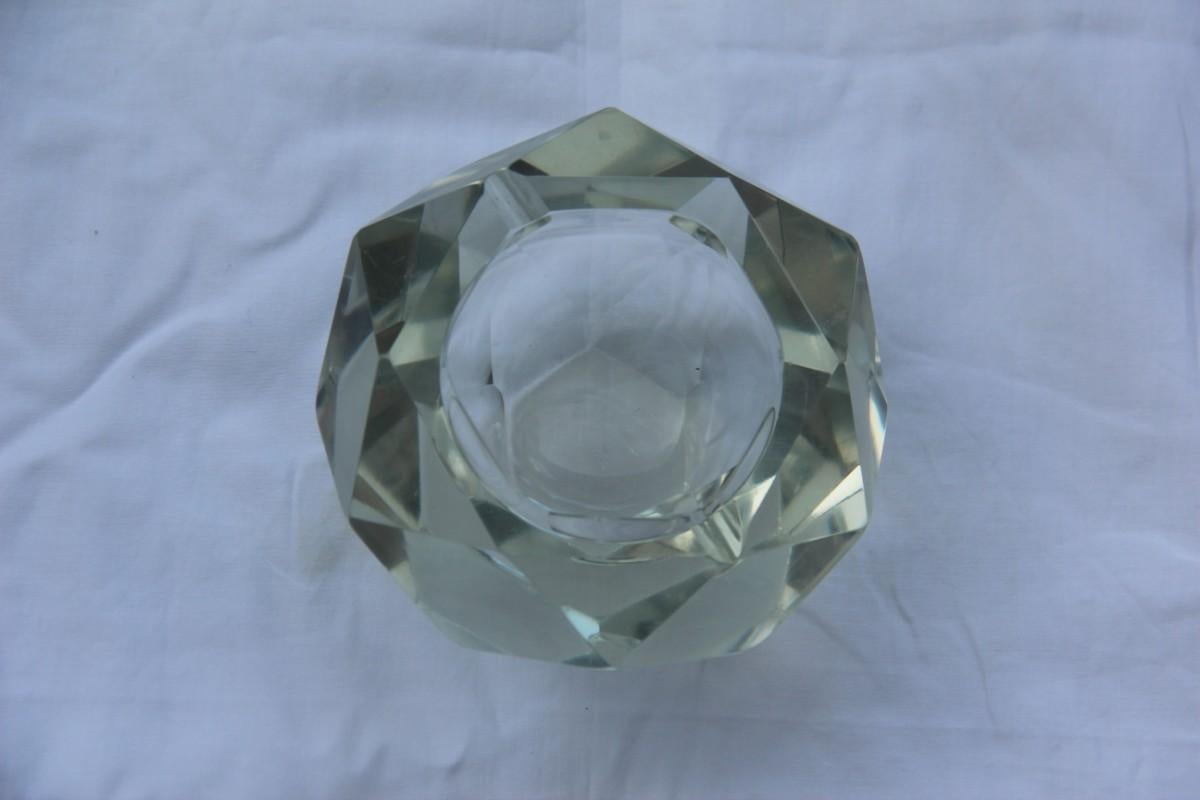 Aschenbecher in Form eines Diamanten, Shining Italy Design, 1960er Jahre, Transparentes Glas (Moderne der Mitte des Jahrhunderts) im Angebot