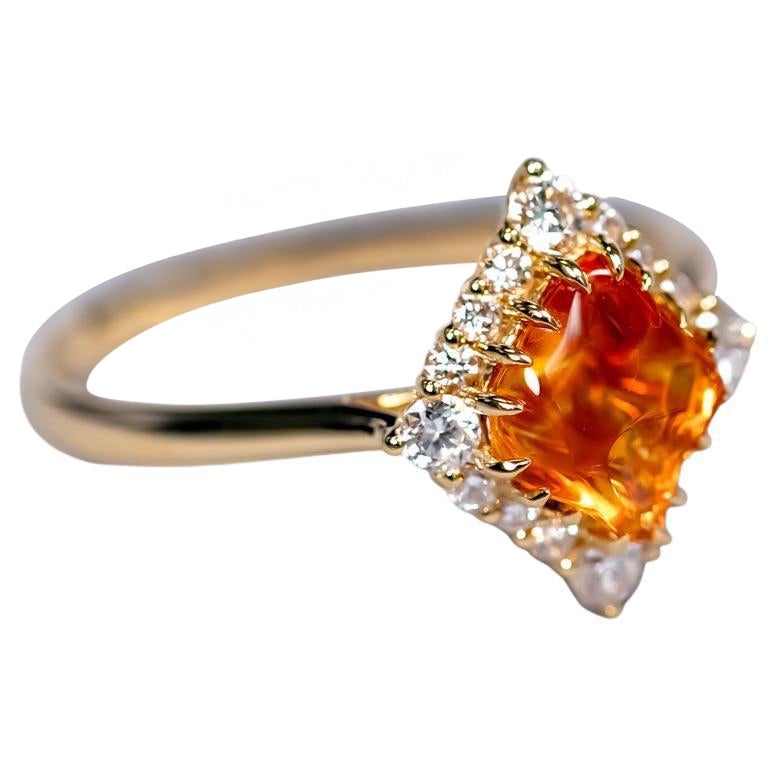 Anello di fidanzamento con diamante a forma di opale di fuoco messicano in oro giallo 18 carati