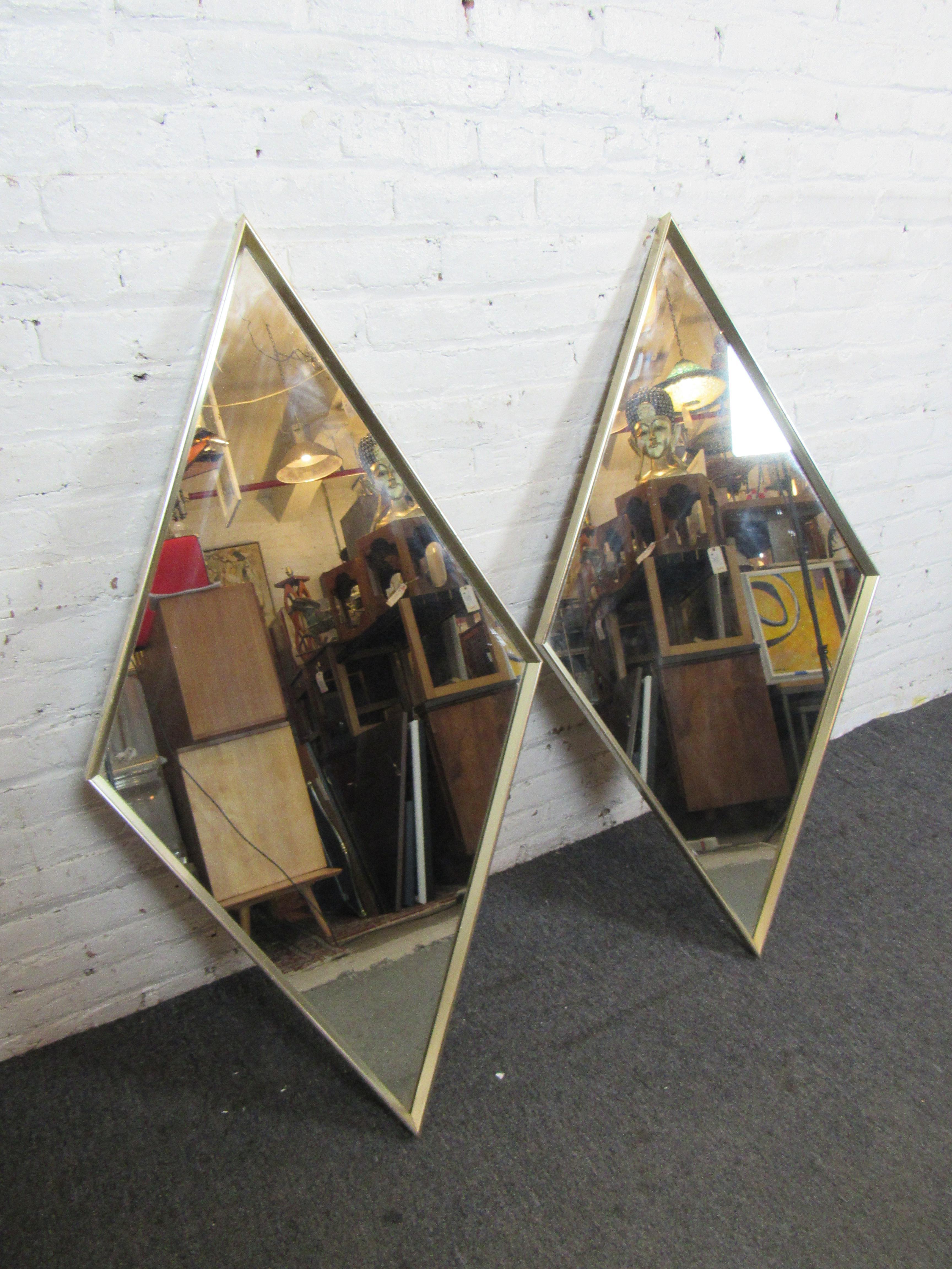 diamond shape mirror