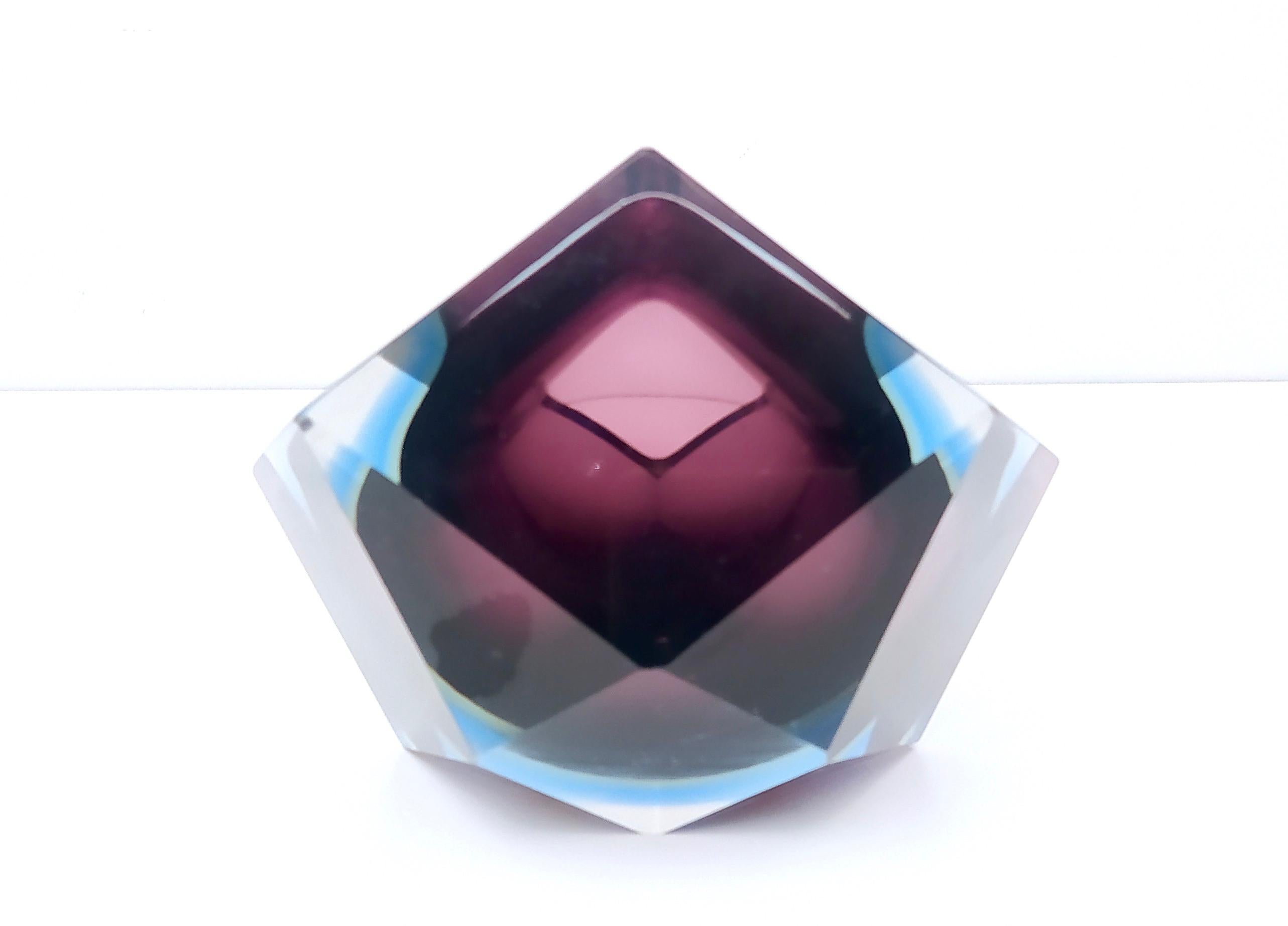 Diamond Shaped Sommerso Glass Ashtray or Catchall by Flavio Poli, Italy, 1960s 2
