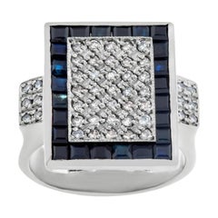 Anillo de oro blanco de 18 quilates con 0,75 quilates de diamantes en pavé