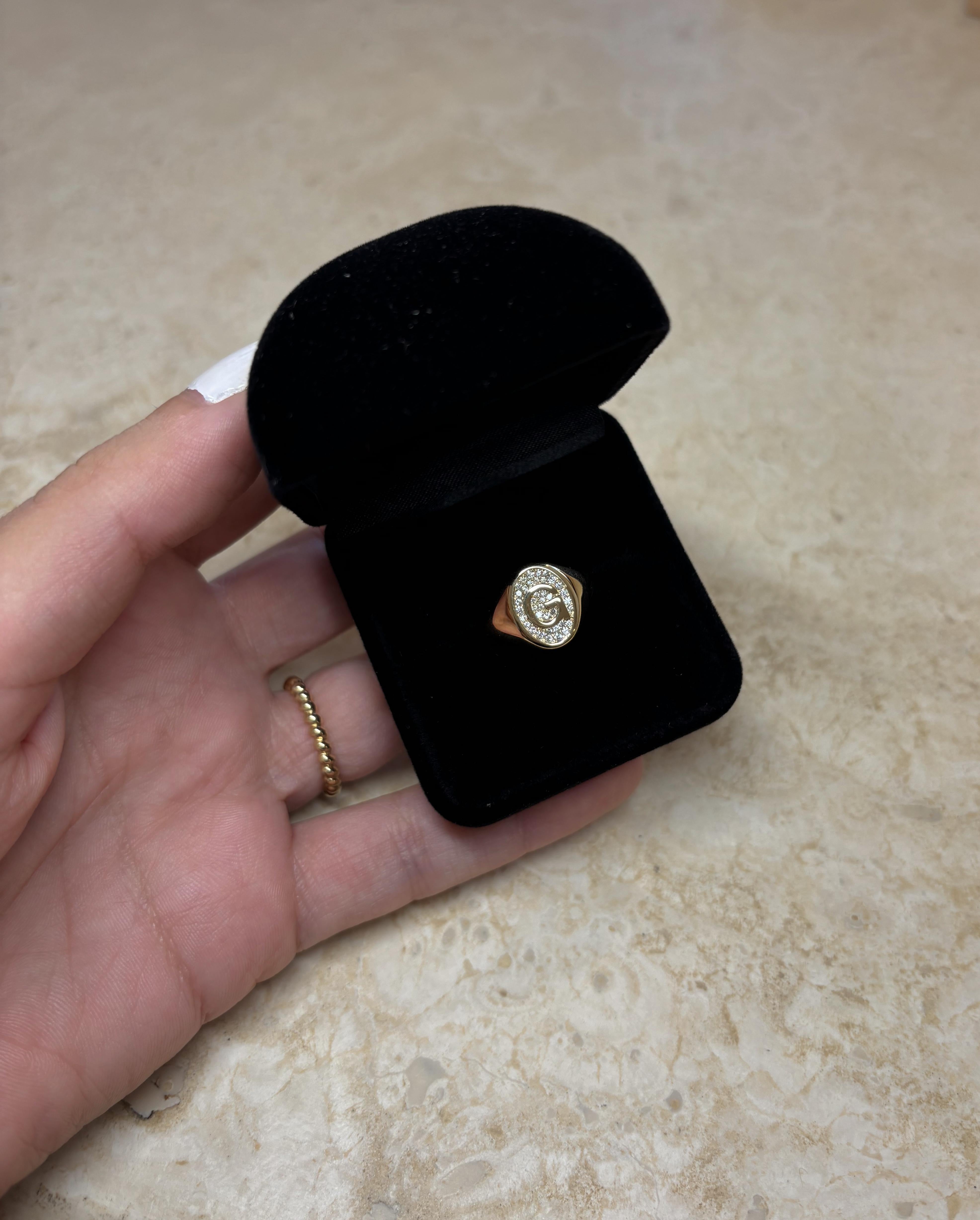 Letra G, Anillo de sello de diamantes 0,19cts, Oro amarillo de 18 quilates, 3,5g de oro en venta 2