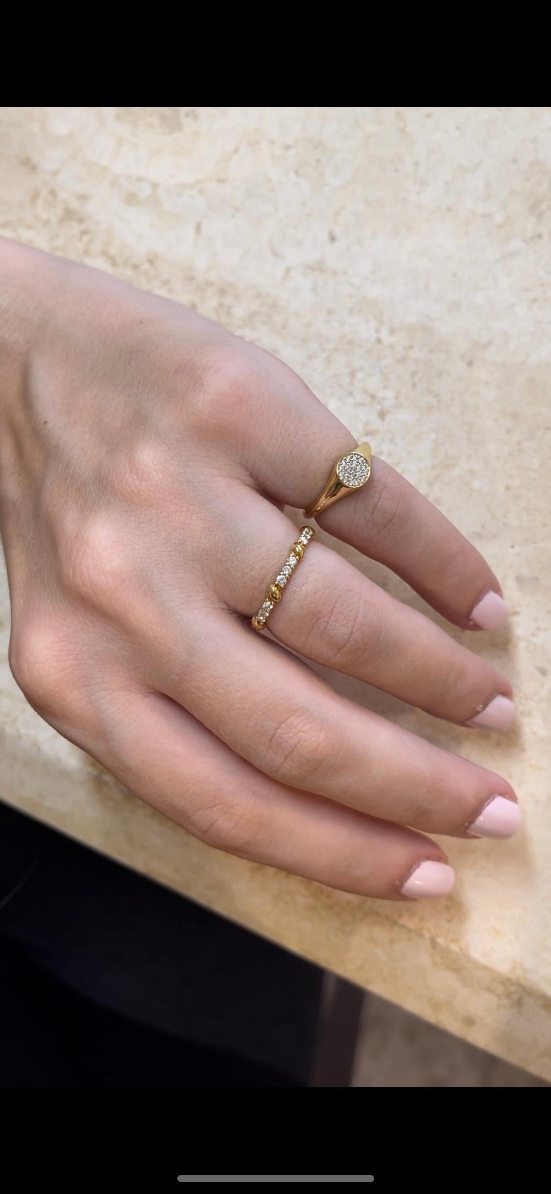 For Sale:  Diamond Signet Ring, 18K gold 5