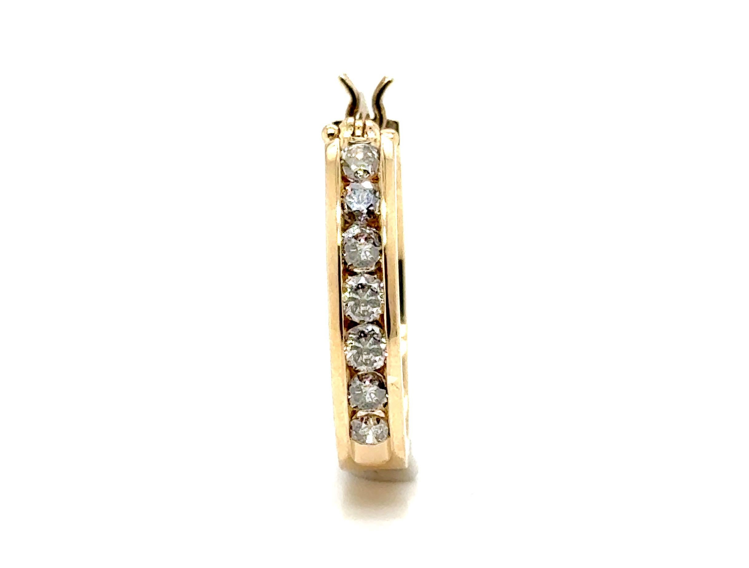 Diamant .50ct Huggie Hoop Einzel-Ohrring 14K Gelbgold


Allein $165 in Goldwert

100% natürliche Diamanten

.50 Karat Diamantgewicht

14K Gelbgold

Einfach und doch elegant 

Perfektes Geschenk

Ausgezeichneter Condit 

***313***846***3700