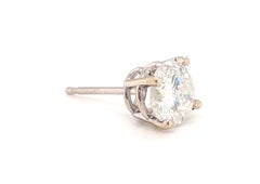 Boucle d'oreille à clou avec un diamant extrait de 0,80 ct, F I1, en or blanc 14 carats, sertie à 4 griffes