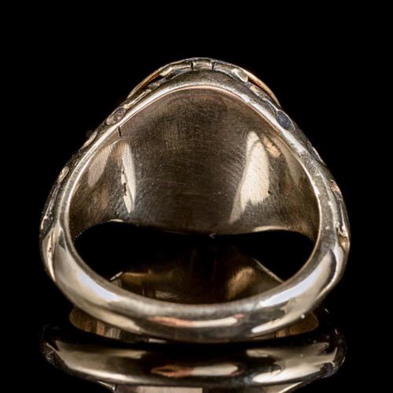 Diamond Skull Locket Ring 18 Carat Gold Memento Mori In Good Condition For Sale In Lancaster, Lancashire