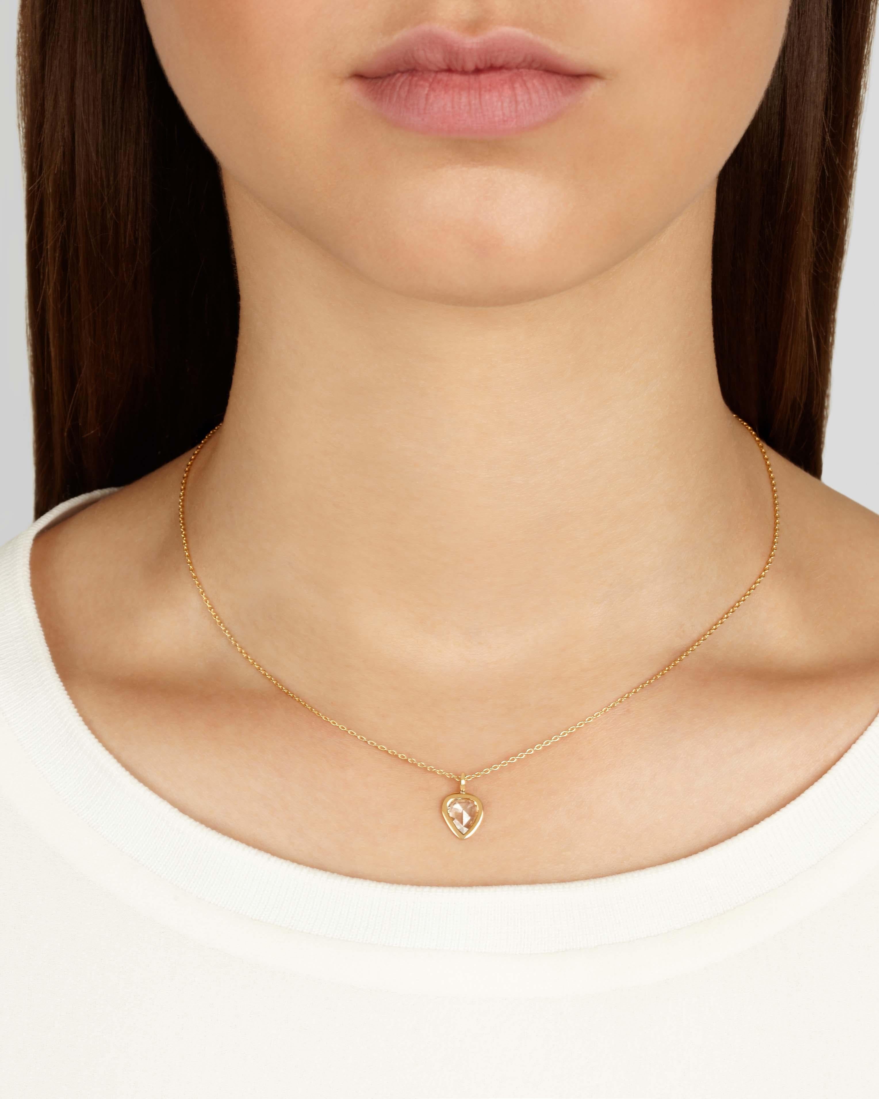 Taglio a rosa Collana con ciondolo a fetta di diamante in oro 18 carati di Allison Bryan in vendita