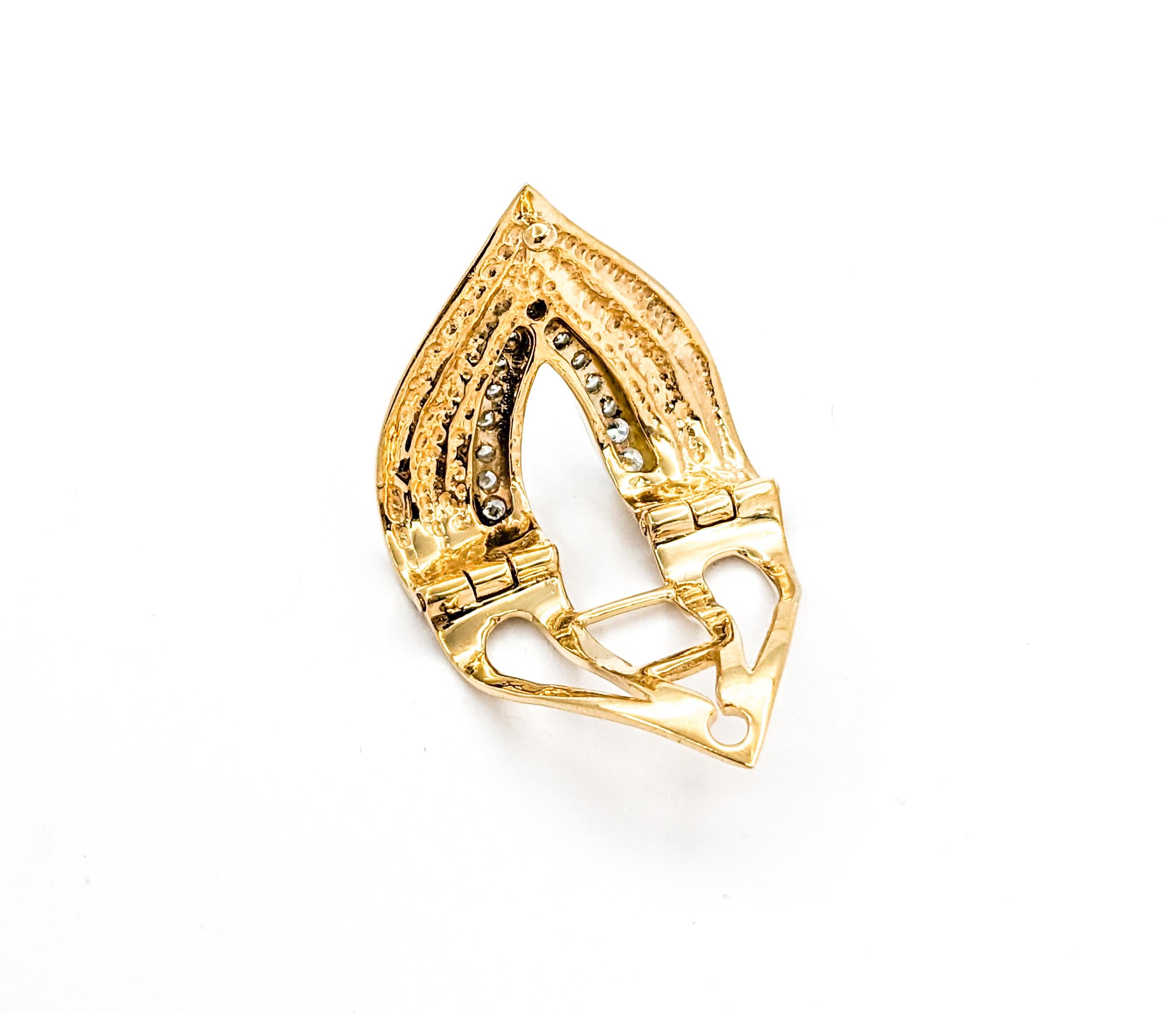 Round Cut Diamond Slide Pendant In Yellow Gold