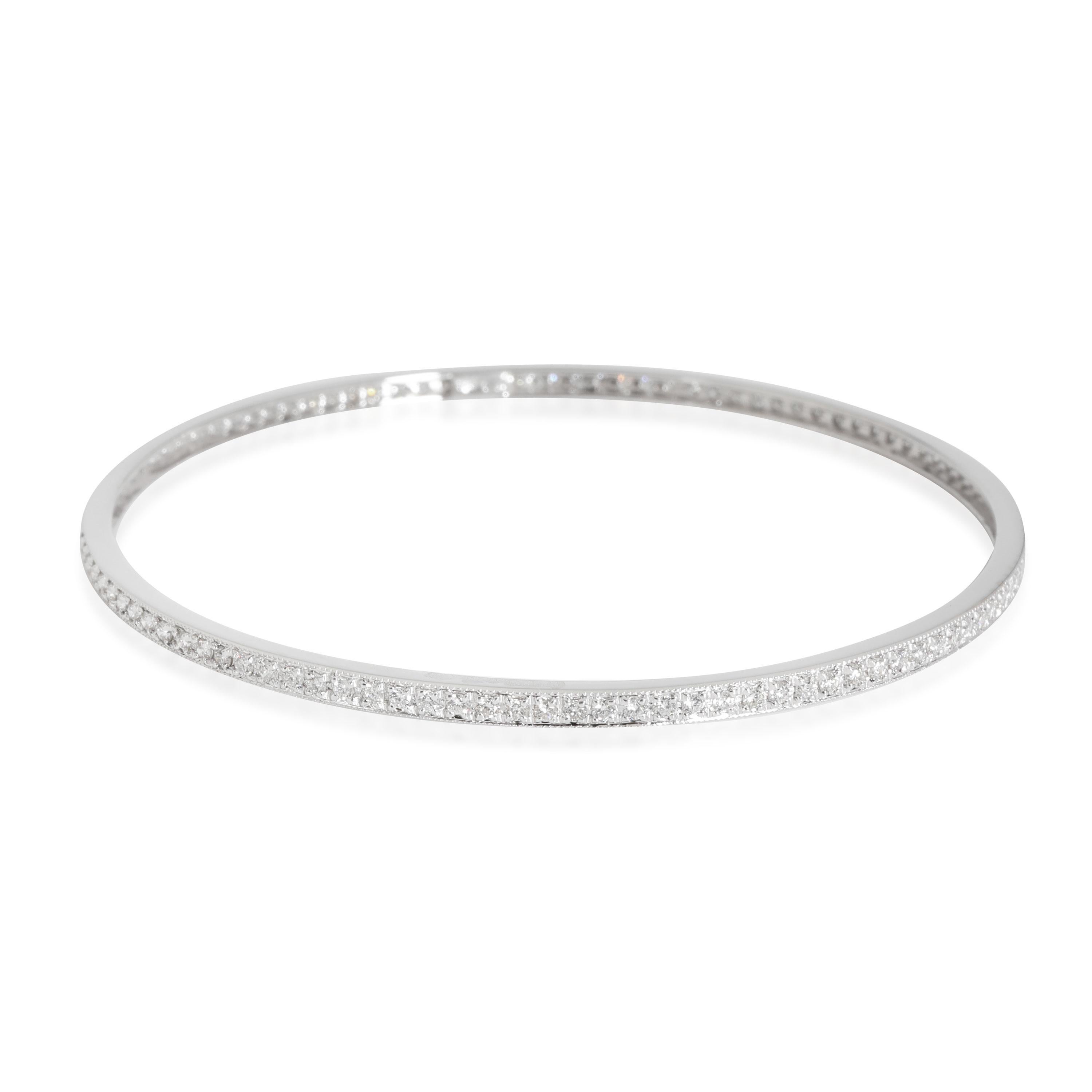 Diamond Slip On Bangle in 18k White Gold 1.75 CTW

PRIMARY DETAILS
SKU: 117279
Listing Title: Diamond Slip On Bangle in 18k White Gold 1.75 CTW
Condition Description: Retails for 2995 USD. In excellent condition and recently polished. Fits an 8 inch