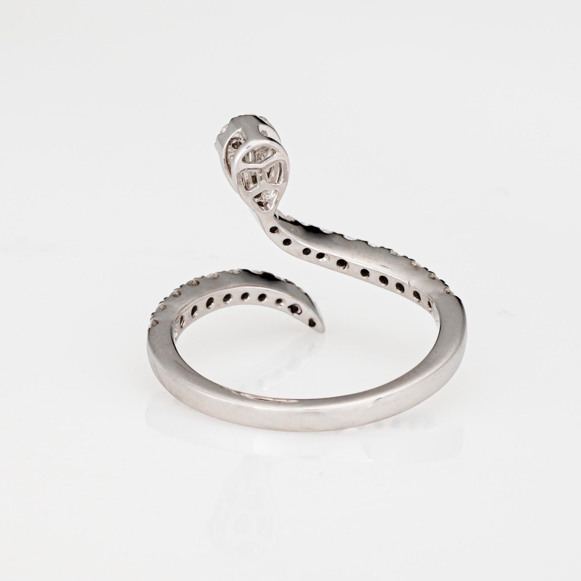 Diamond Snake Ring 14k White Gold Sz 6 Estate Fine Serpent Jewelry Mixed Cuts In Good Condition In Torrance, CA